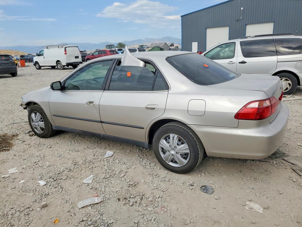1999 Honda Accord Lx Tan vin: JHMCG6657XC028254