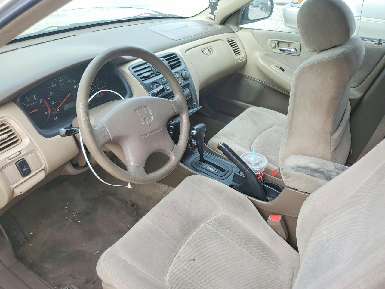 1999 Honda Accord Lx Tan vin: JHMCG6657XC028254