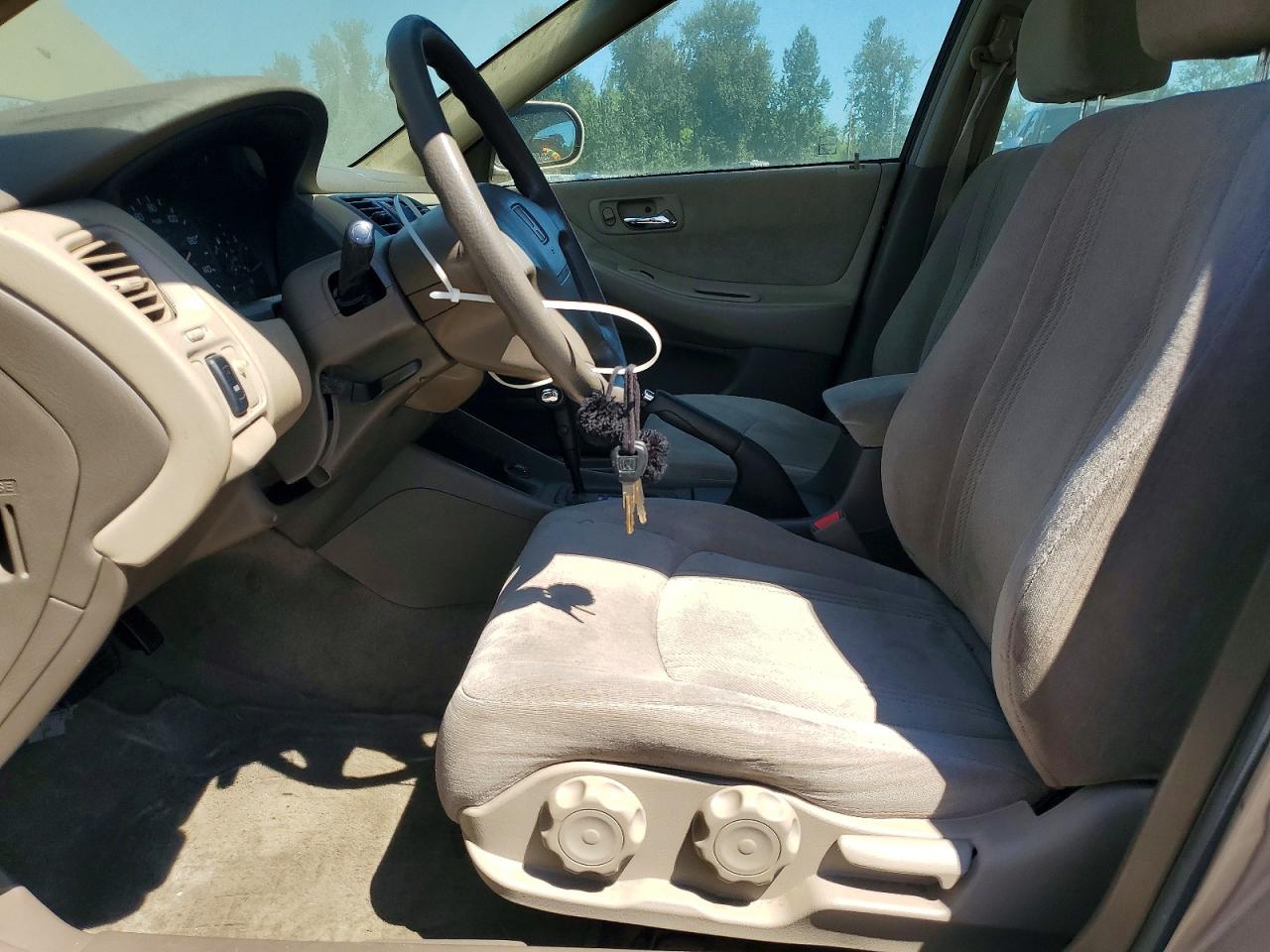 2000 Honda Accord Lx Золотой vin: JHMCG6657YC002979