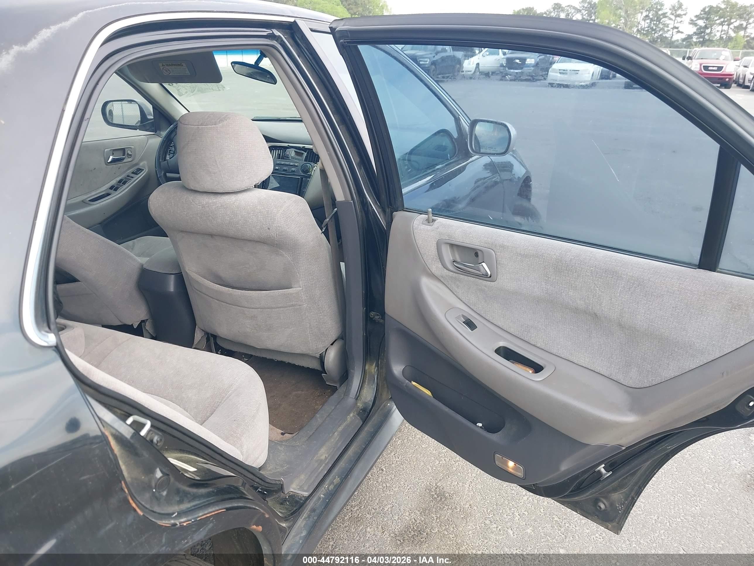 2001 Honda Accord 2.3 Lx Black vin: JHMCG665X1C012475