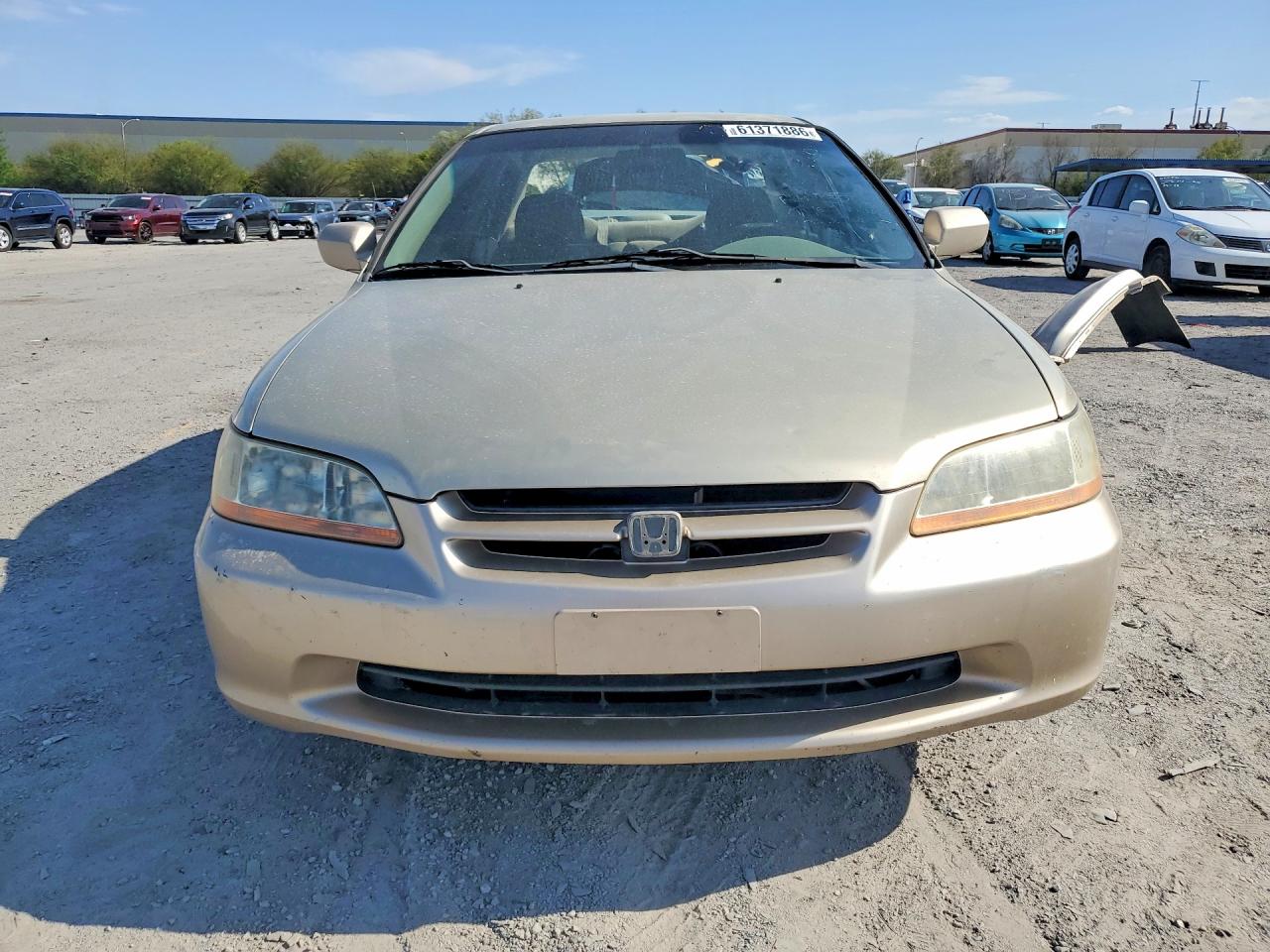 2000 Honda Accord Lx Gold vin: JHMCG665XYC002958