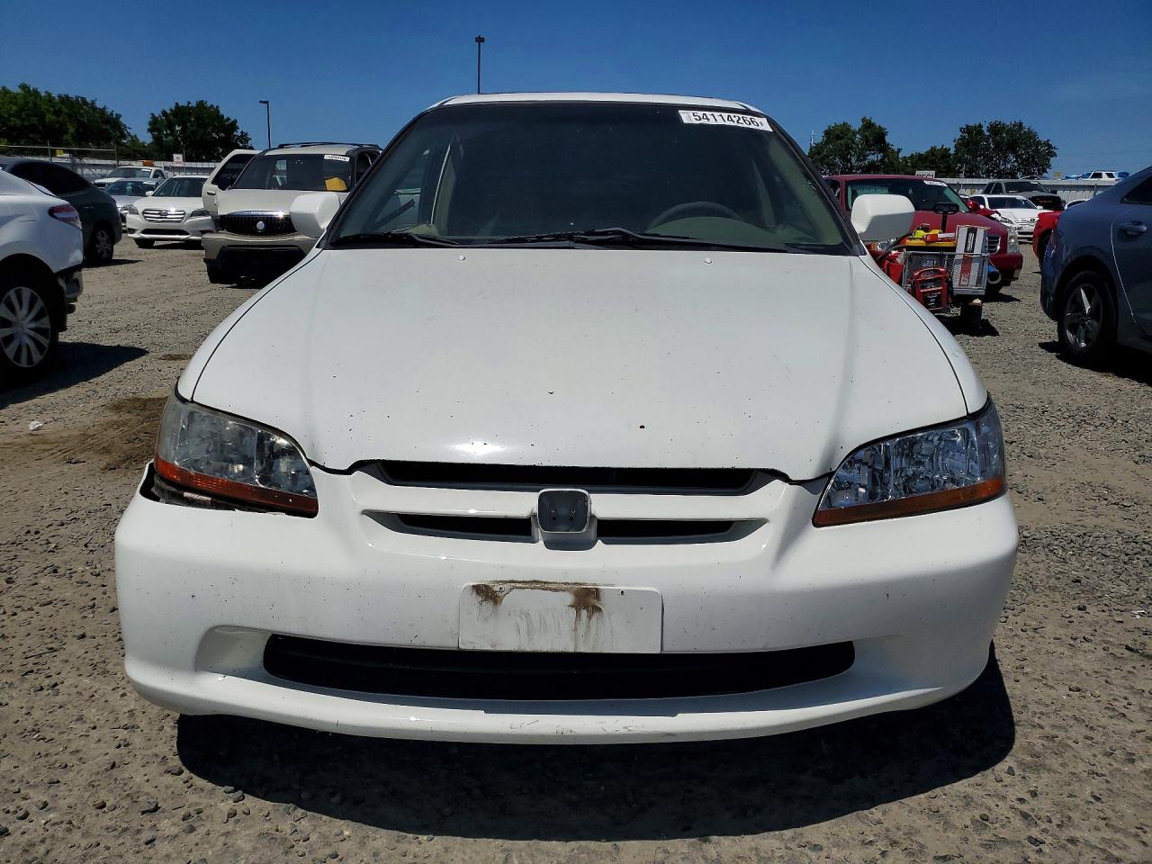1999 Honda Accord Ex White vin: JHMCG6670XC026539