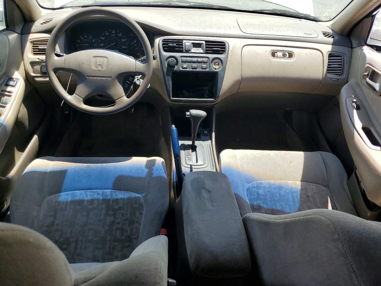 1999 Honda Accord Ex White vin: JHMCG6670XC026539