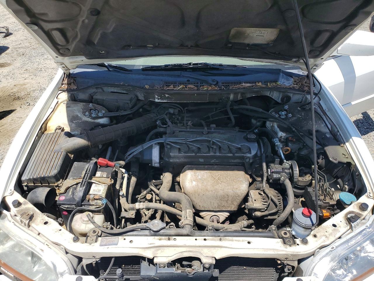 1999 Honda Accord Ex White vin: JHMCG6670XC026539