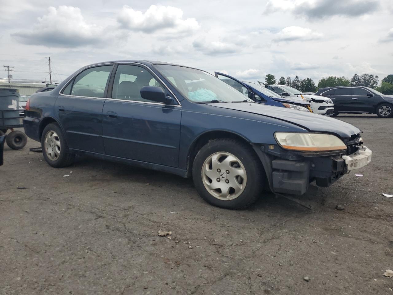 1999 Honda Accord Ex Blue vin: JHMCG6670XC026850