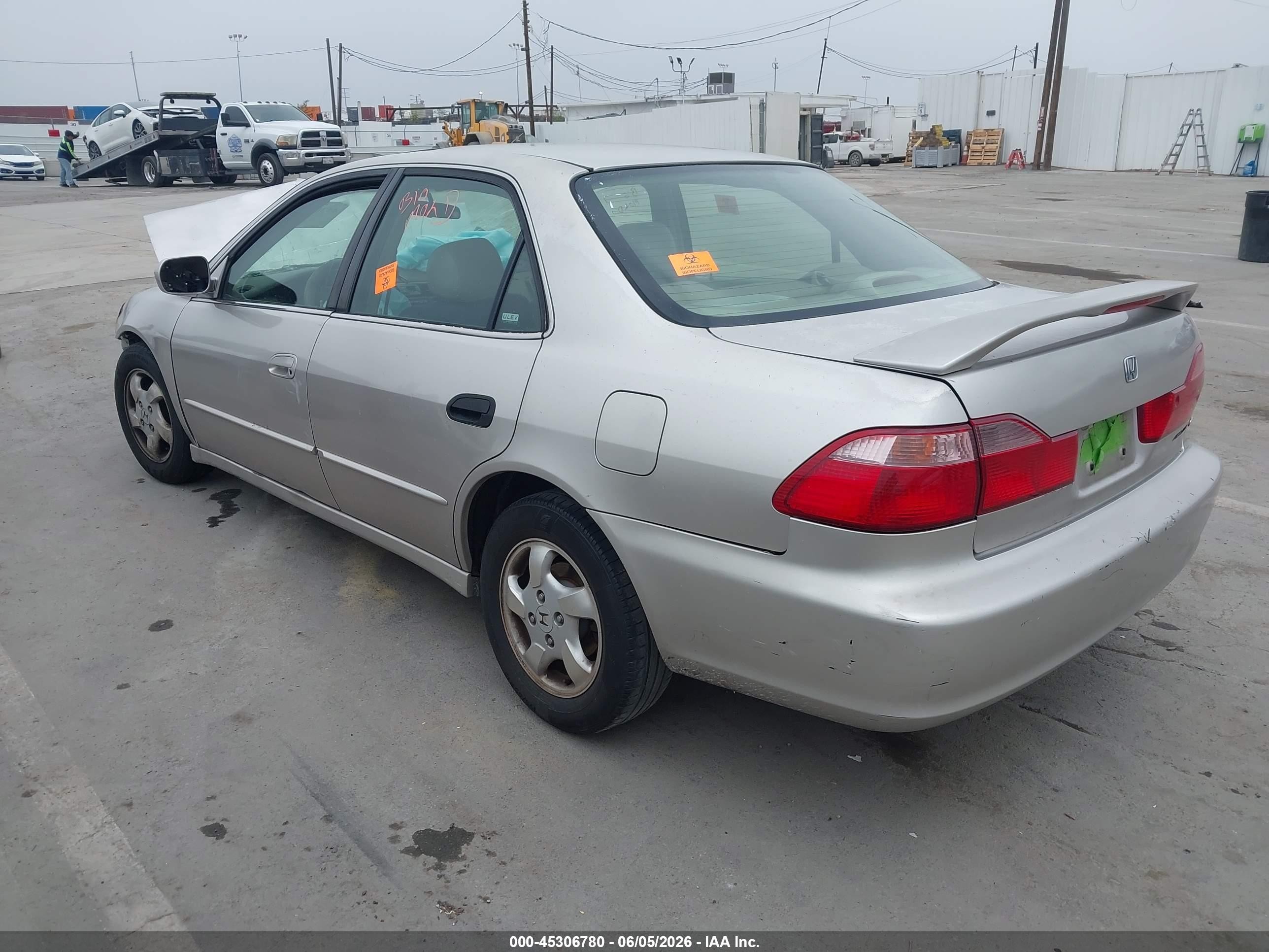 1999 Honda Accord Ex Silver vin: JHMCG6670XC030395