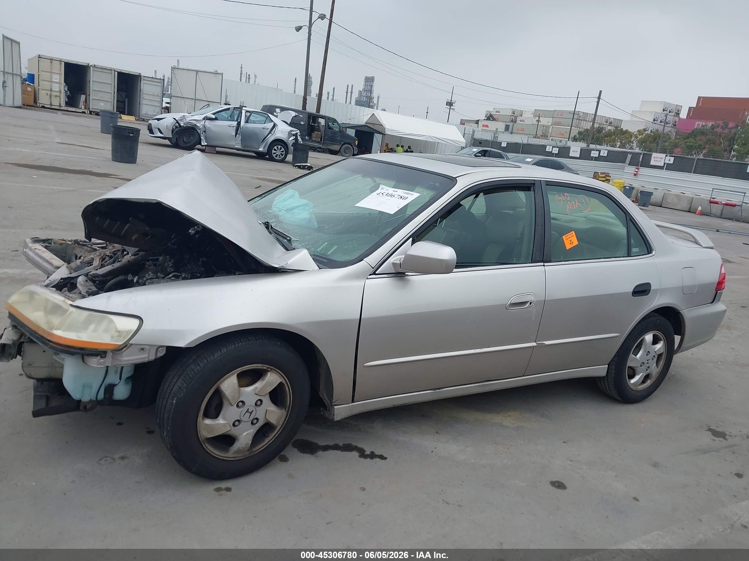 1999 Honda Accord Ex Silver vin: JHMCG6670XC030395