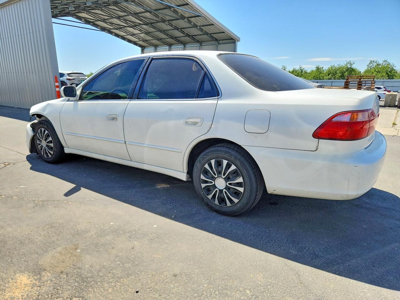 1999 Honda Accord Ex White vin: JHMCG6674XC011106