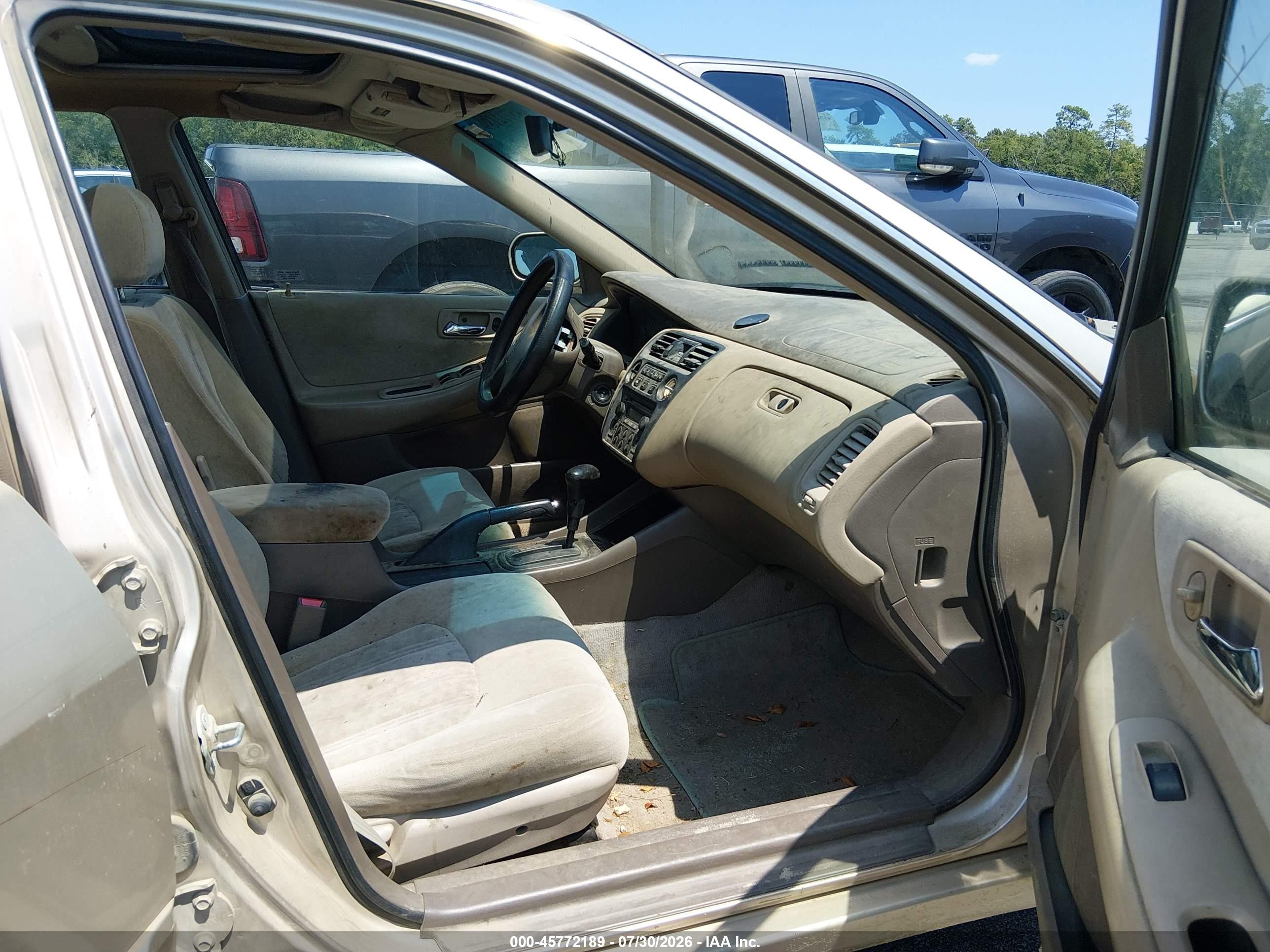 2000 Honda Accord 2.3 Ex Tan vin: JHMCG6674YC005095