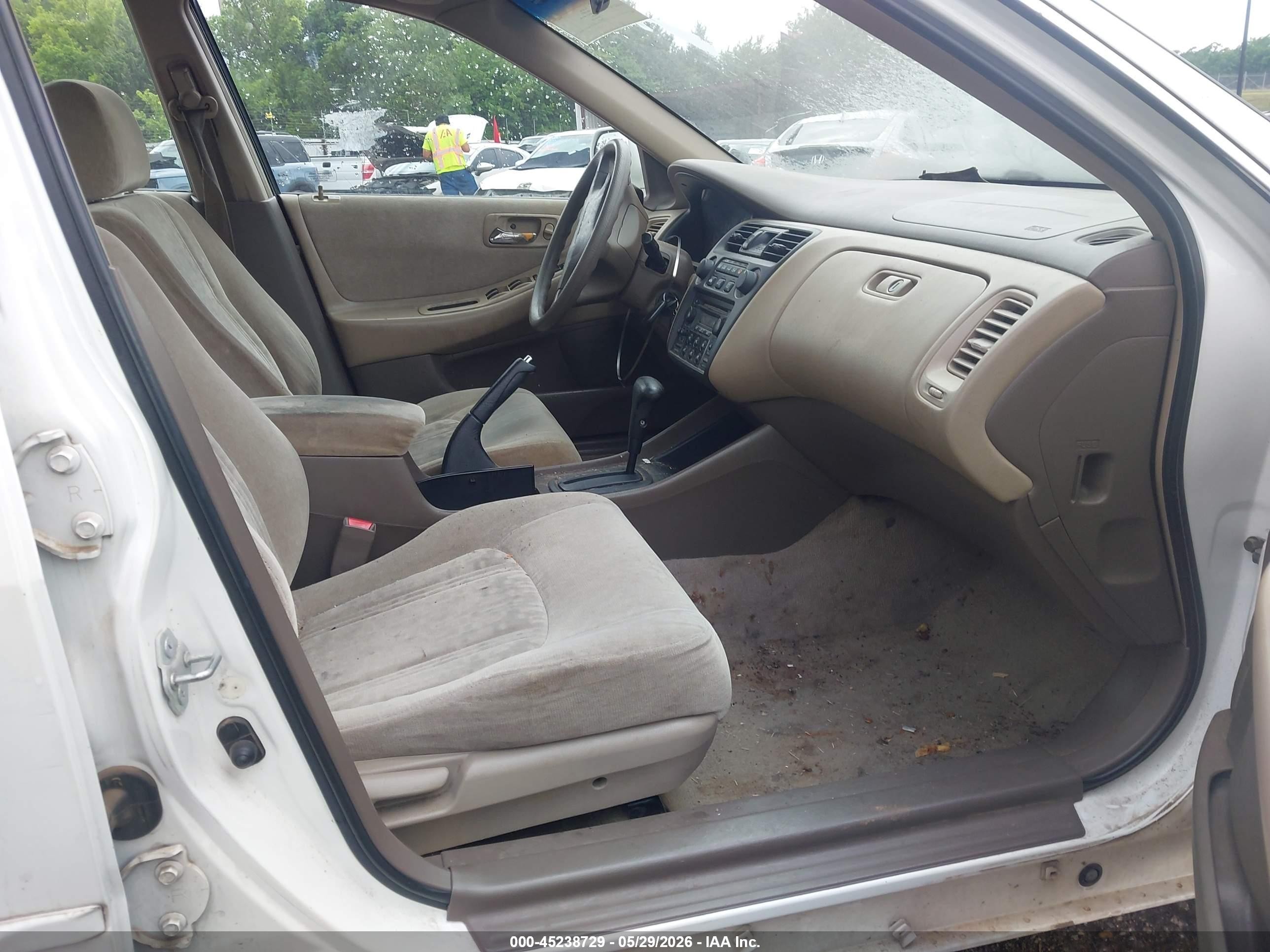 1999 Honda Accord Ex Белый vin: JHMCG6676XC030563