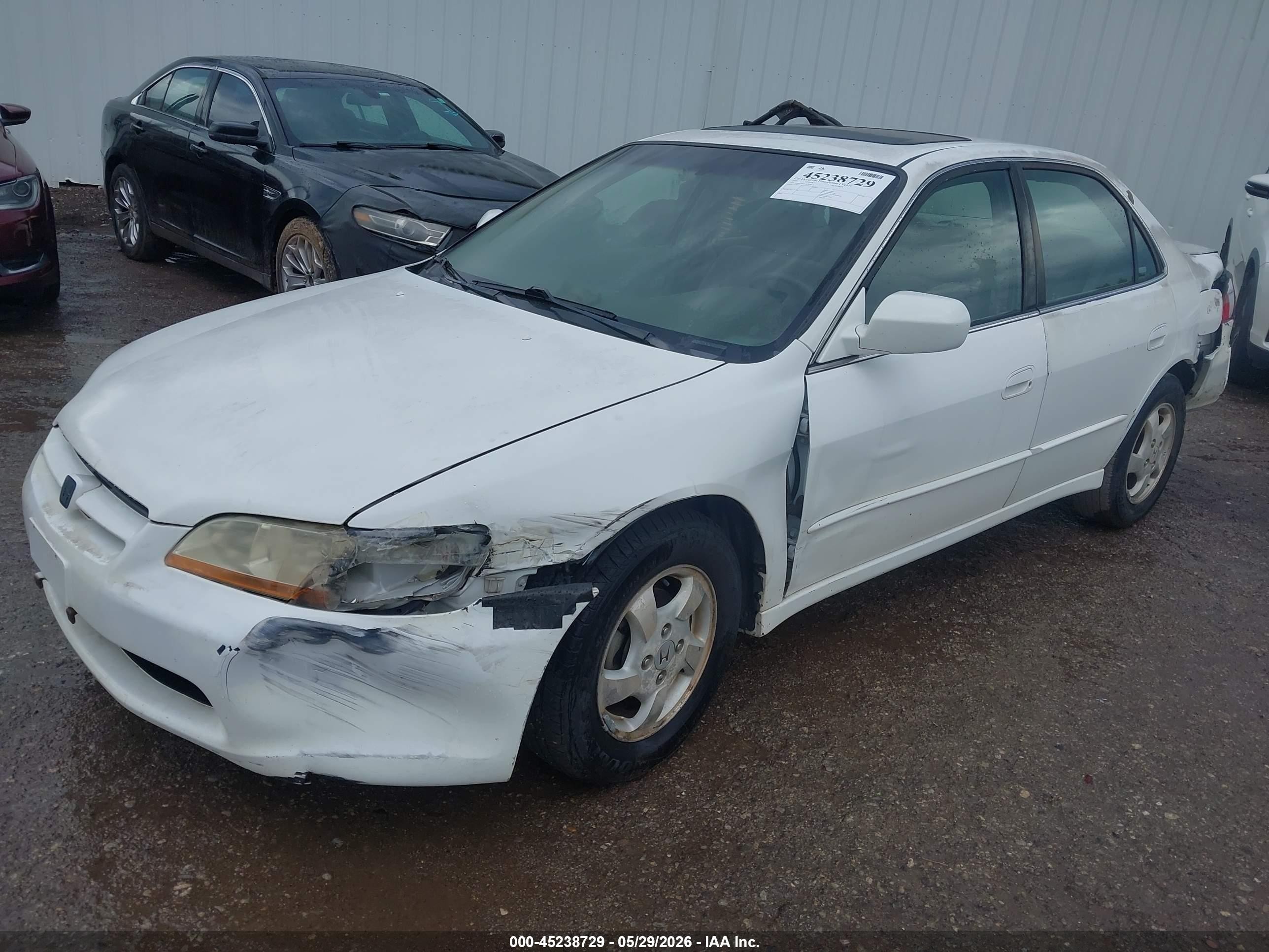 1999 Honda Accord Ex Белый vin: JHMCG6676XC030563