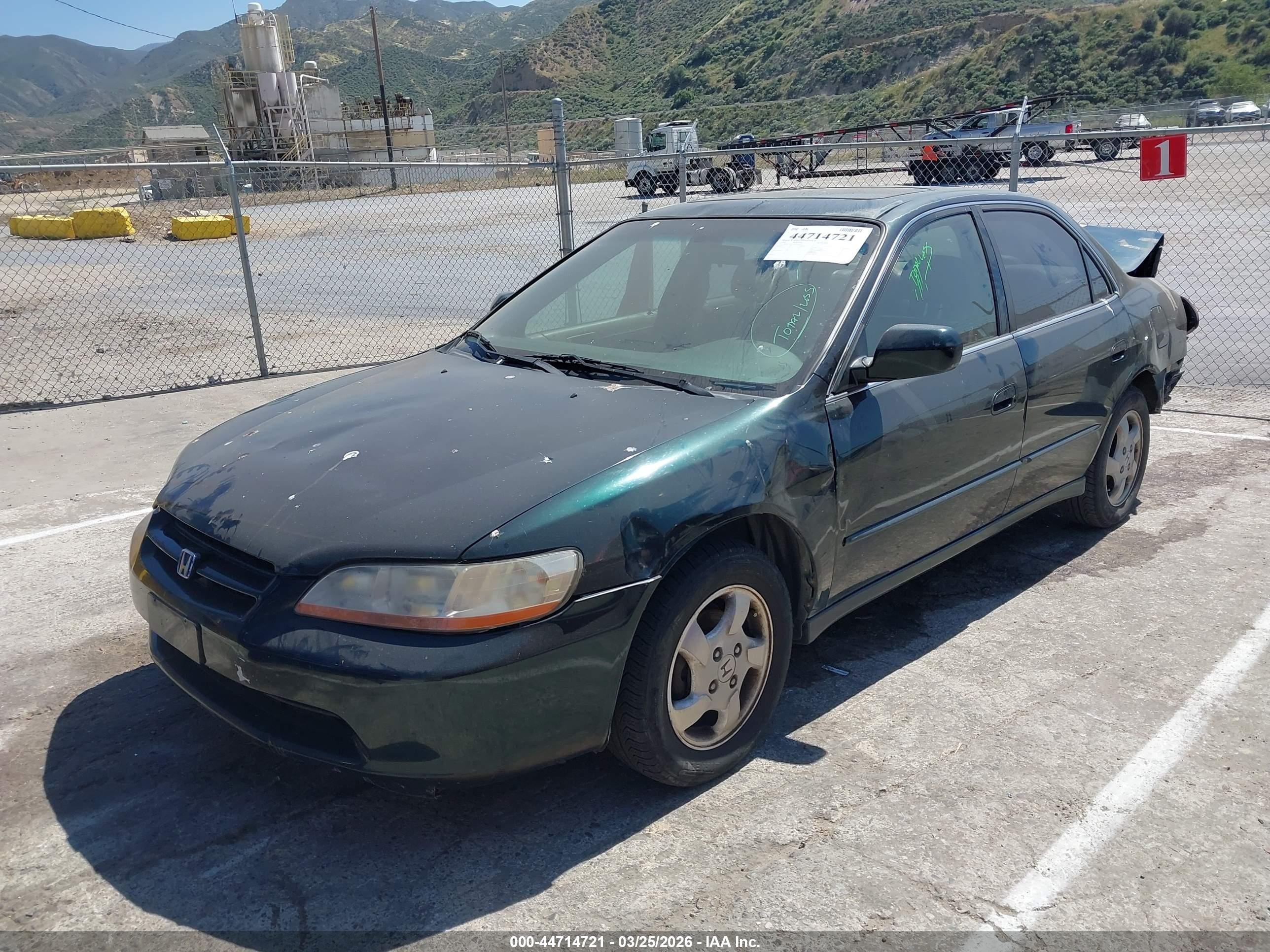 1999 Honda Accord Ex Green vin: JHMCG667XXC016682