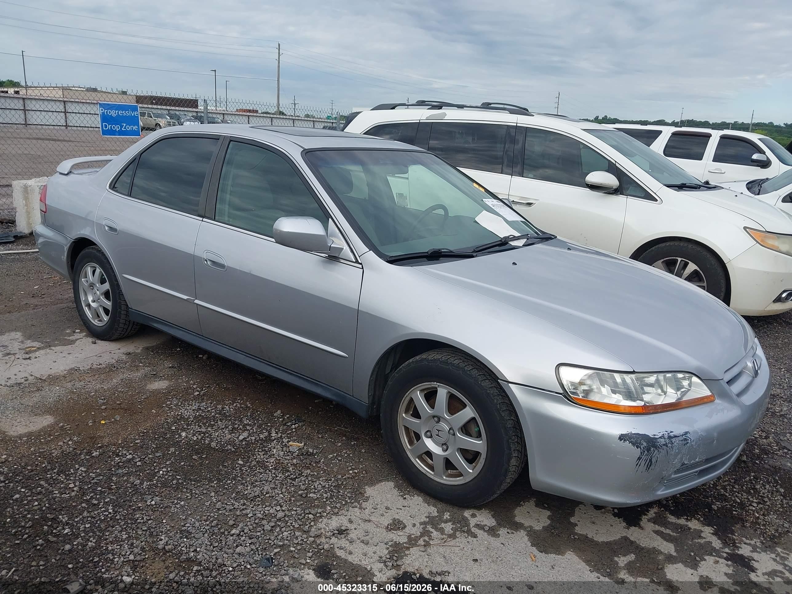 2002 Honda Accord 2.3 Ex/2.3 Se Silver vin: JHMCG66862C009410