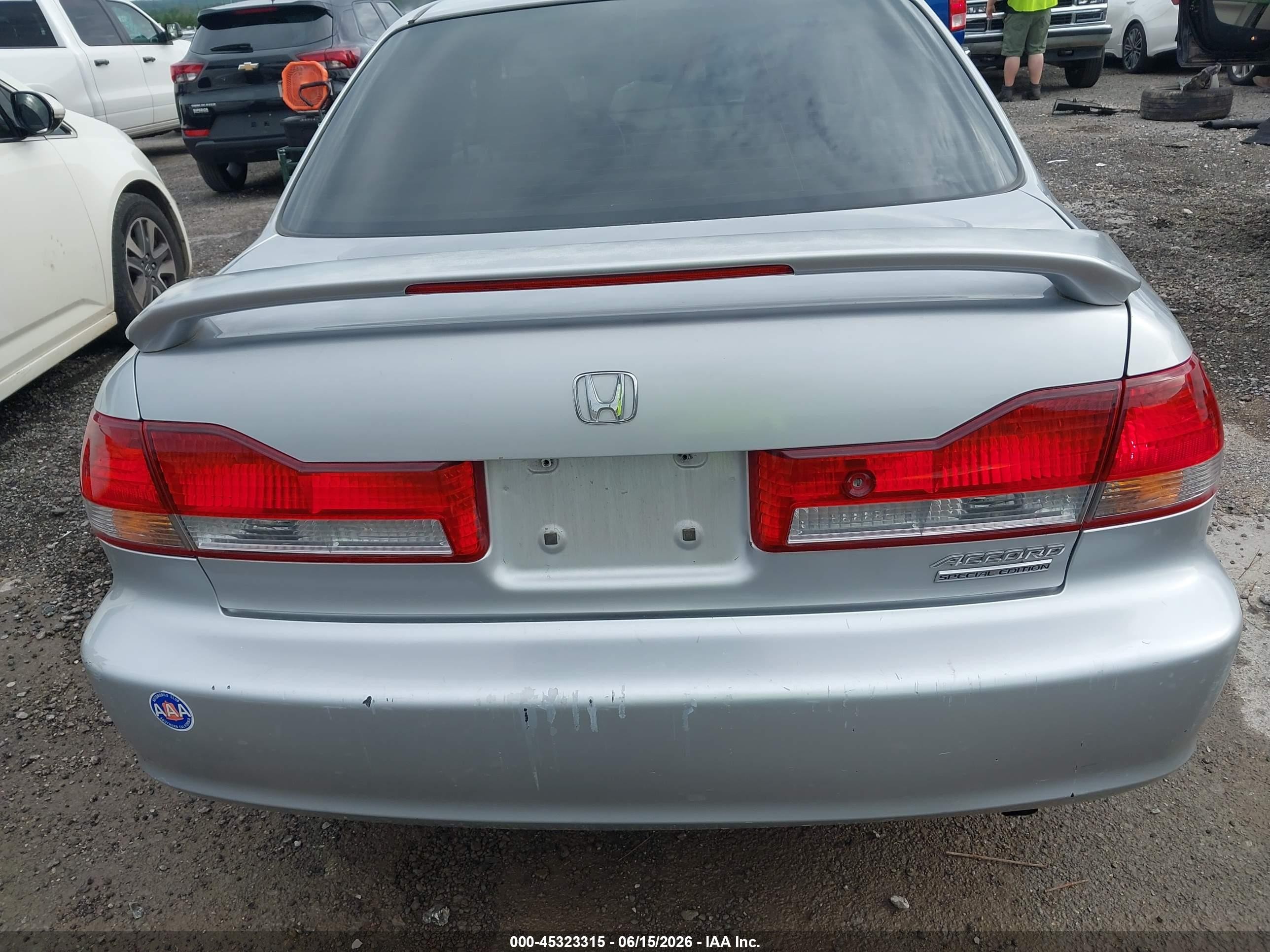2002 Honda Accord 2.3 Ex/2.3 Se Silver vin: JHMCG66862C009410