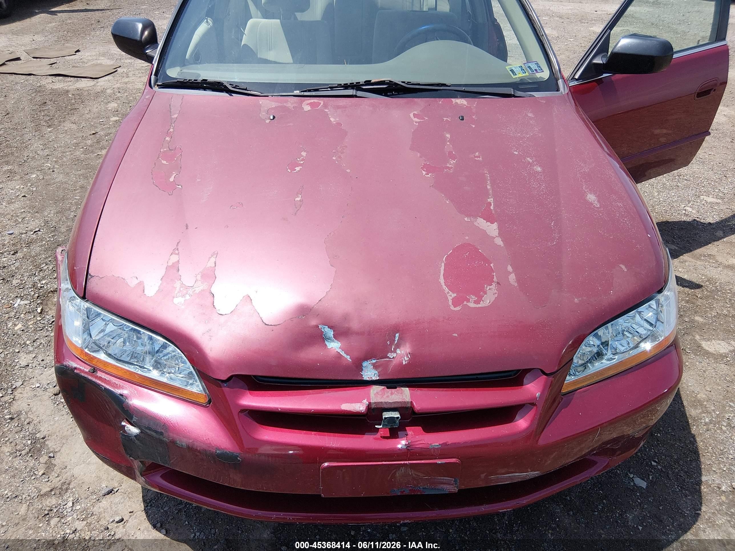 2000 Honda Accord 2.3 Se Red vin: JHMCG6693YC015893