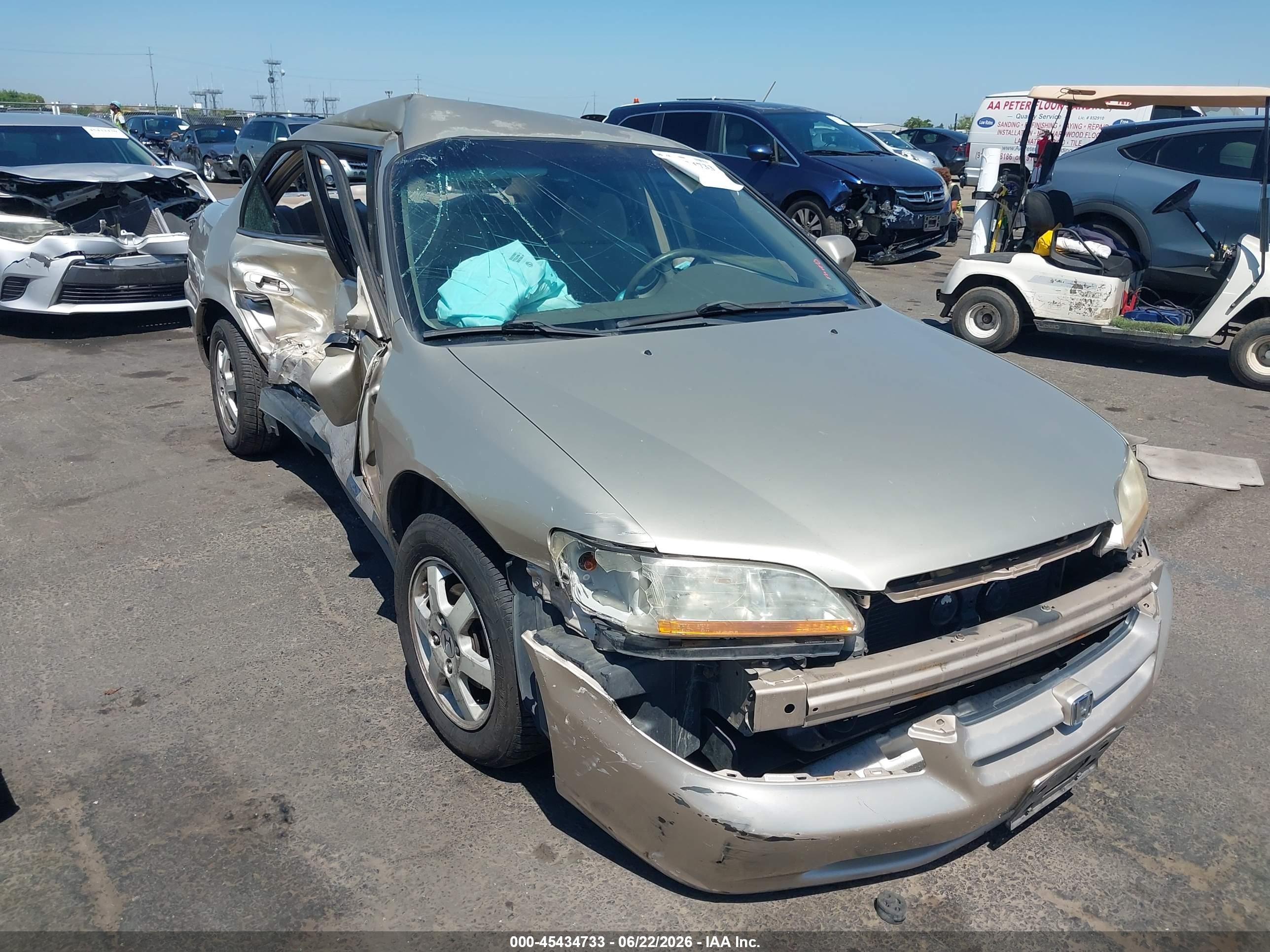 2000 Honda Accord 2.3 Se Gold vin: JHMCG6697YC025293