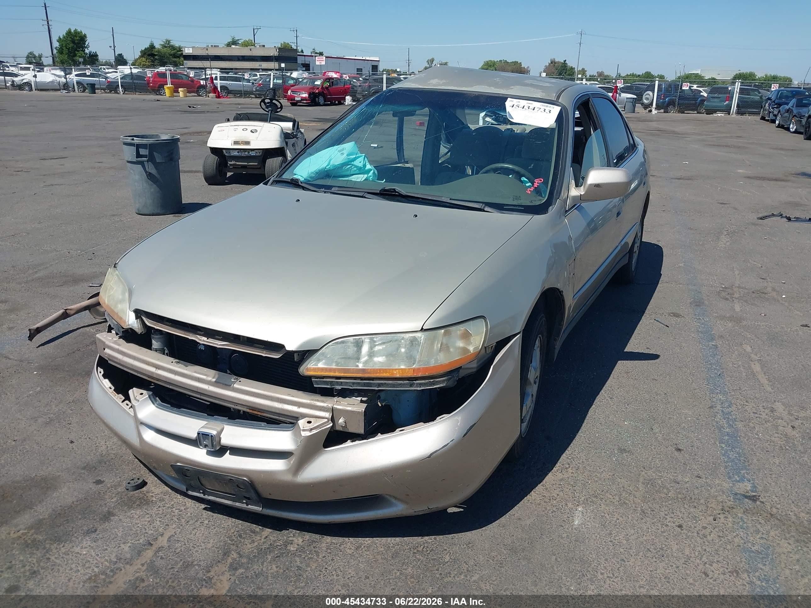 2000 Honda Accord 2.3 Se Gold vin: JHMCG6697YC025293