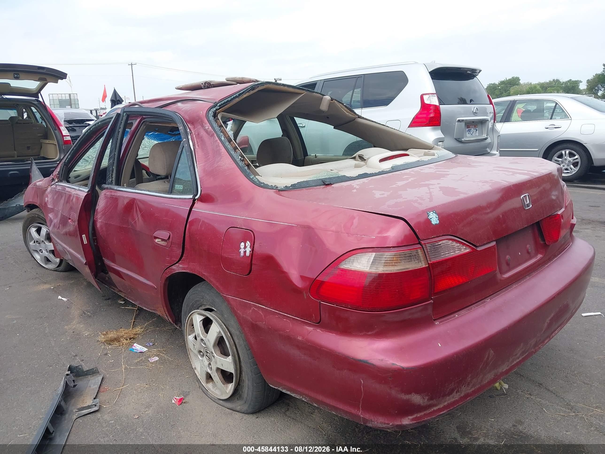 2000 Honda Accord 2.3 Se Red vin: JHMCG6698YC006445