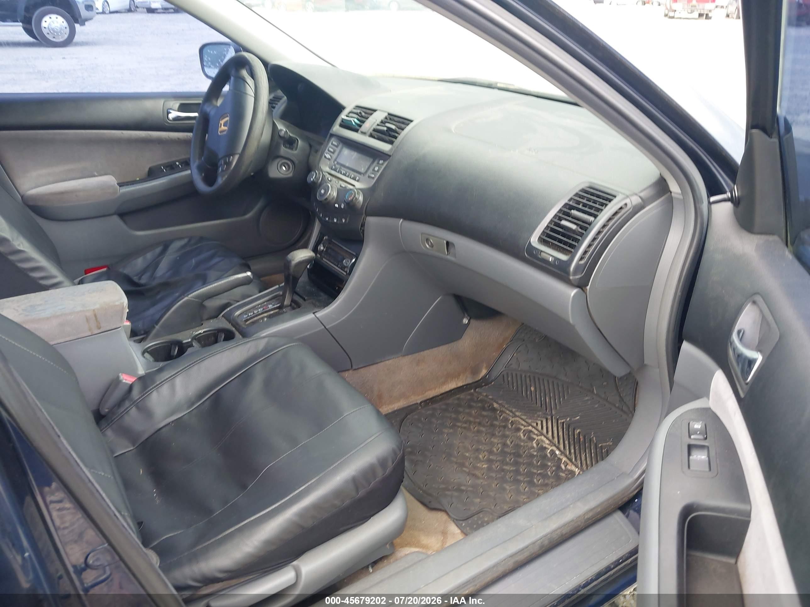 2007 Honda Accord 2.4 Vp Blue vin: JHMCM56107C008377