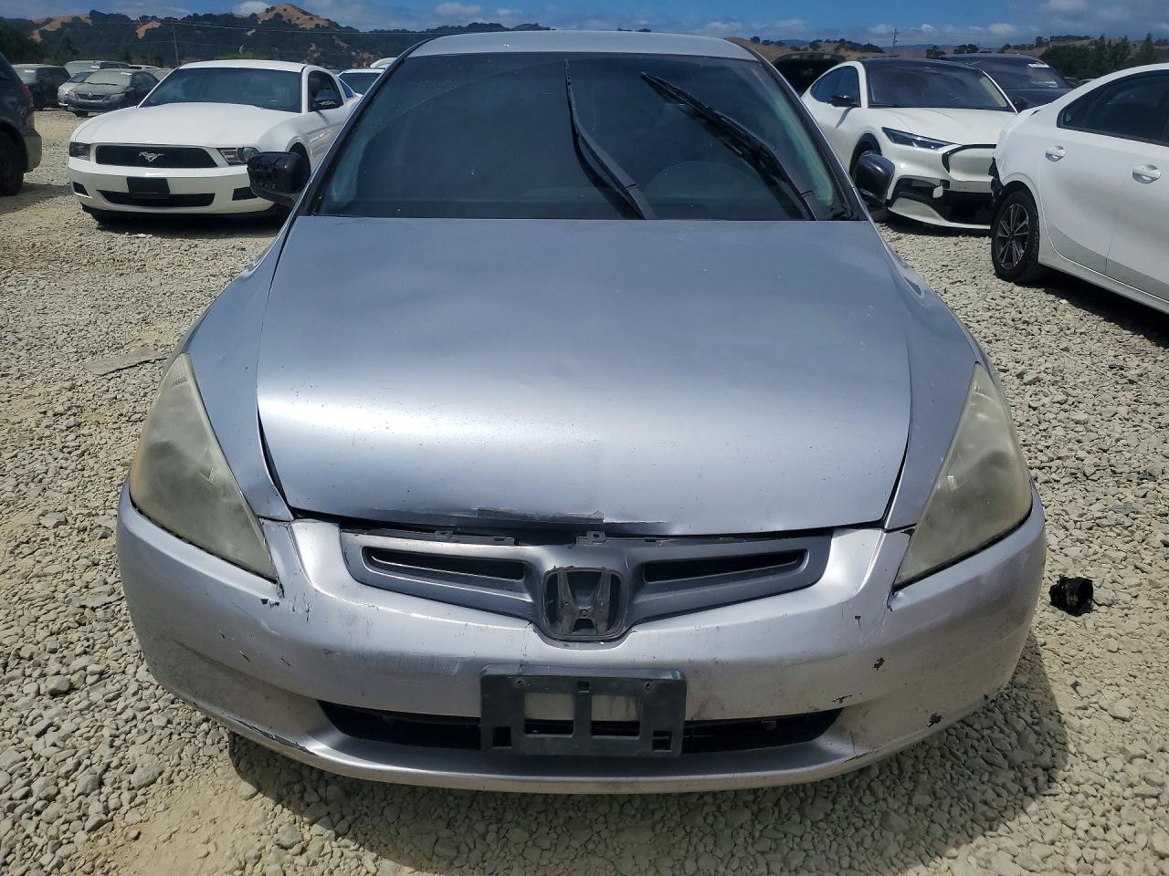 2004 Honda Accord Dx Silver vin: JHMCM56144C011858