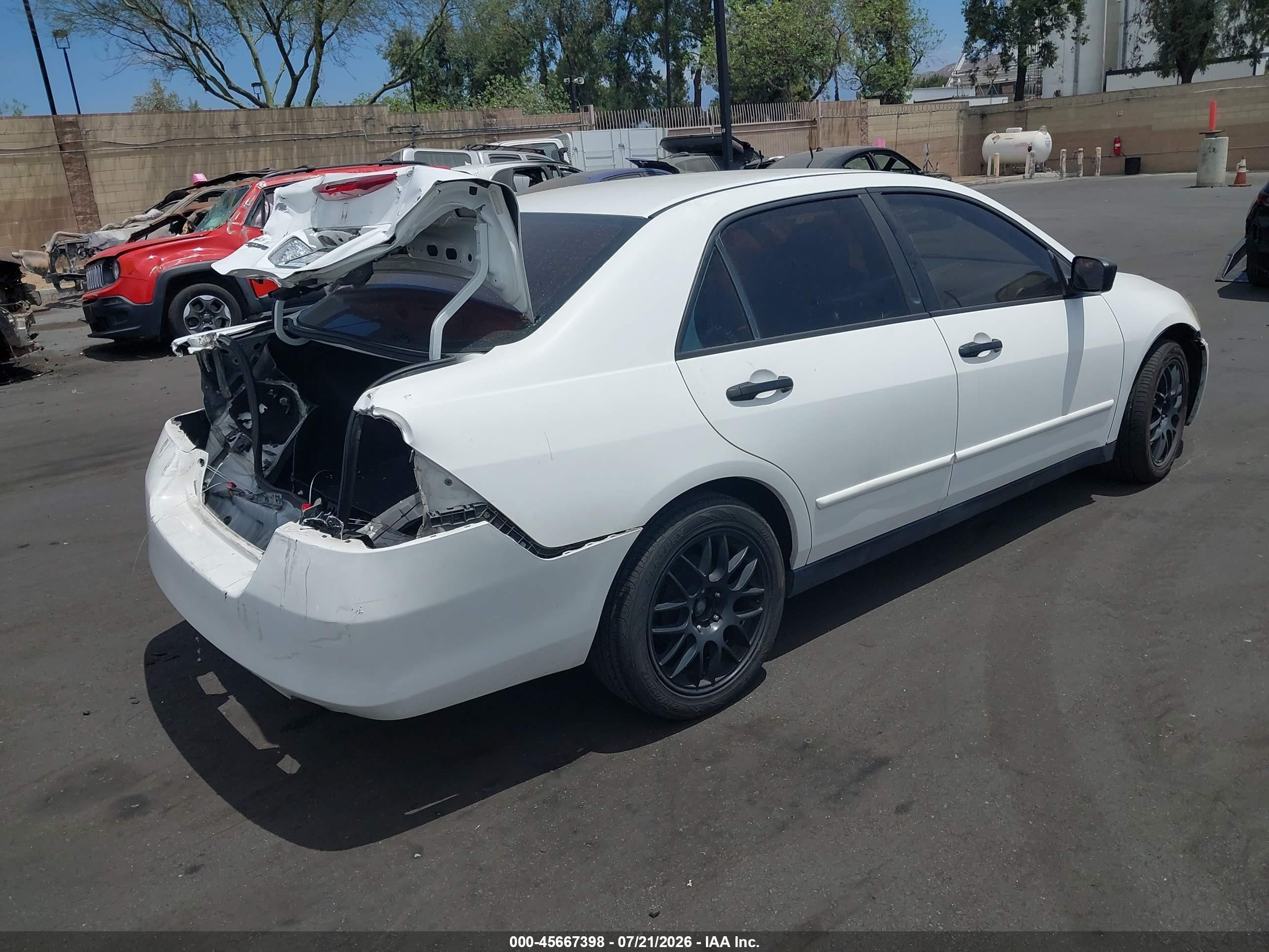 2006 Honda Accord 2.4 Vp White vin: JHMCM56146C008431