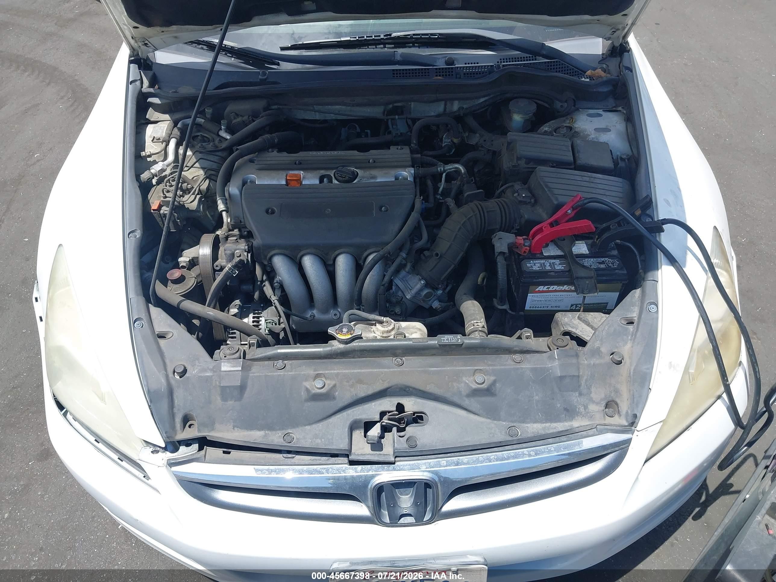 2006 Honda Accord 2.4 Vp White vin: JHMCM56146C008431