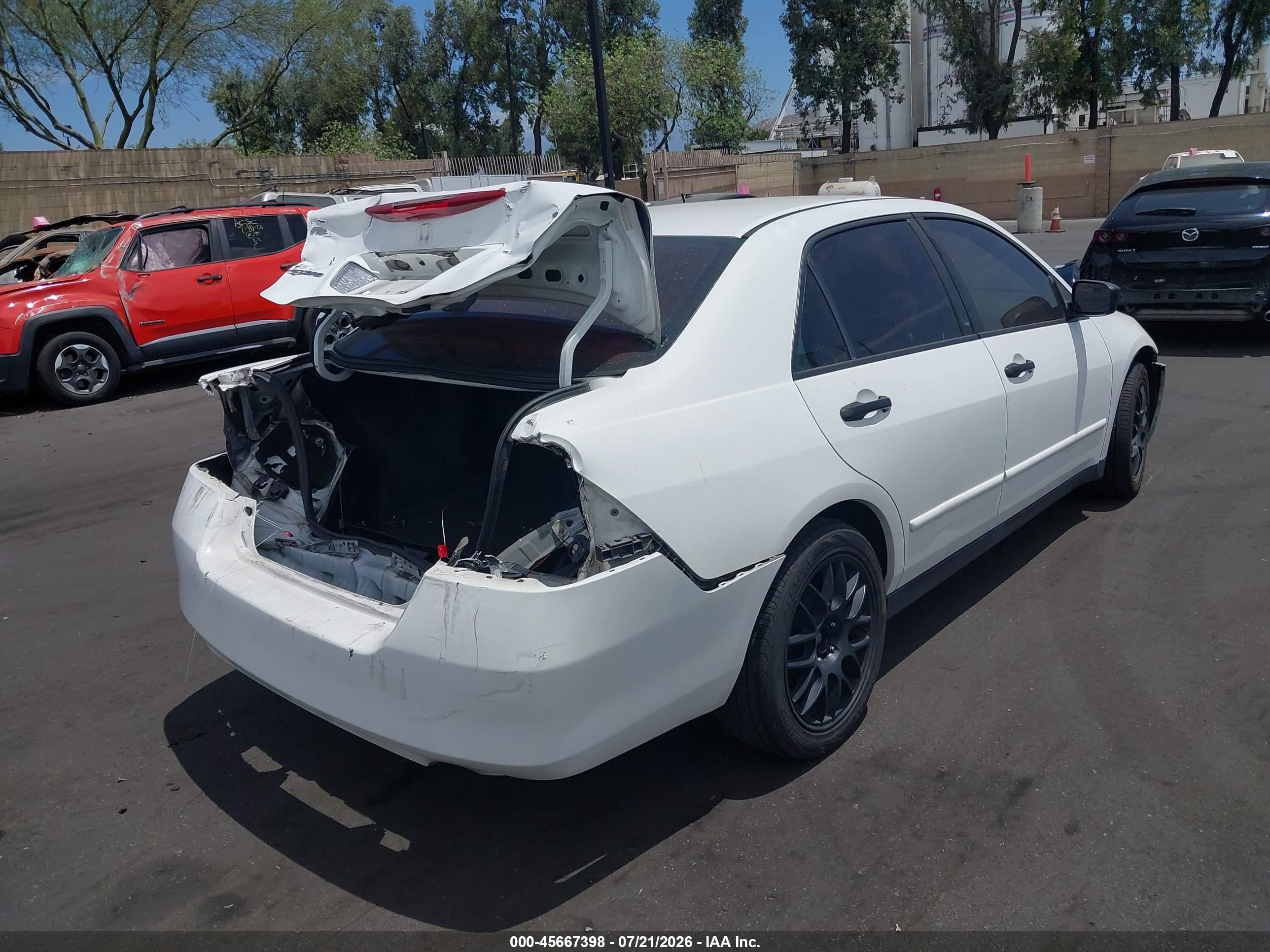 2006 Honda Accord 2.4 Vp White vin: JHMCM56146C008431