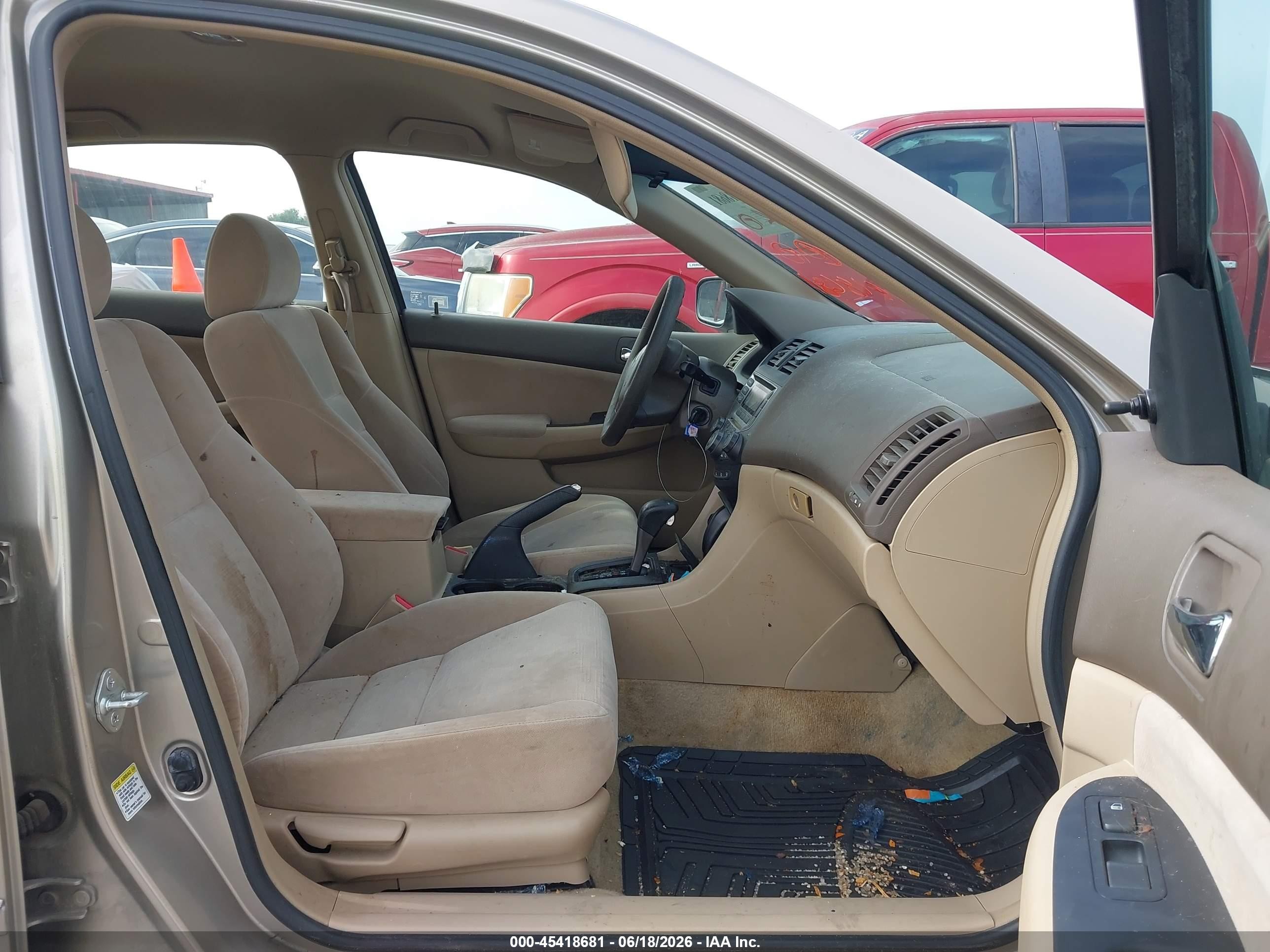 2007 Honda Accord 2.4 Vp Gold vin: JHMCM56147C010374
