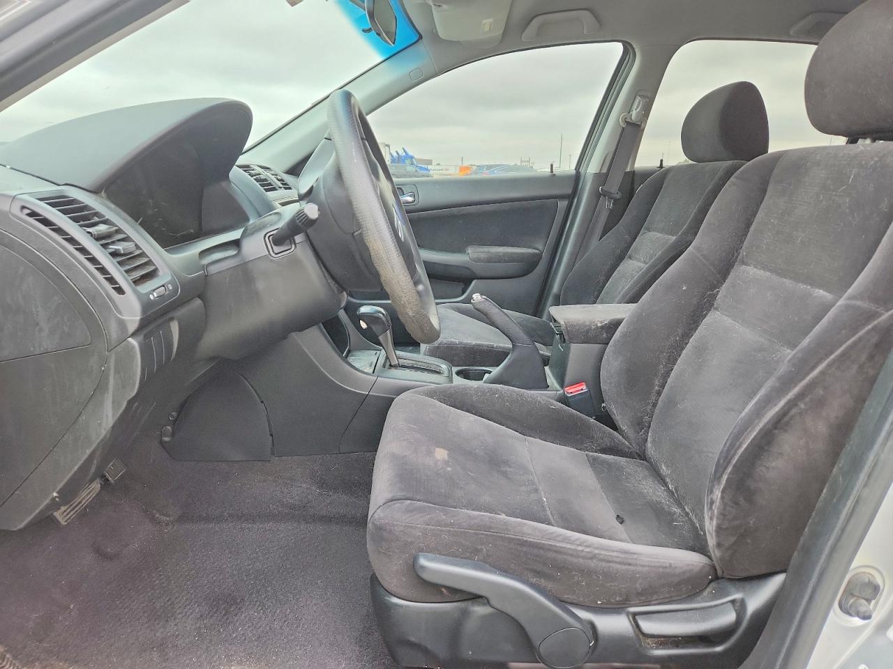 2007 Honda Accord Value Silver vin: JHMCM56147C013808