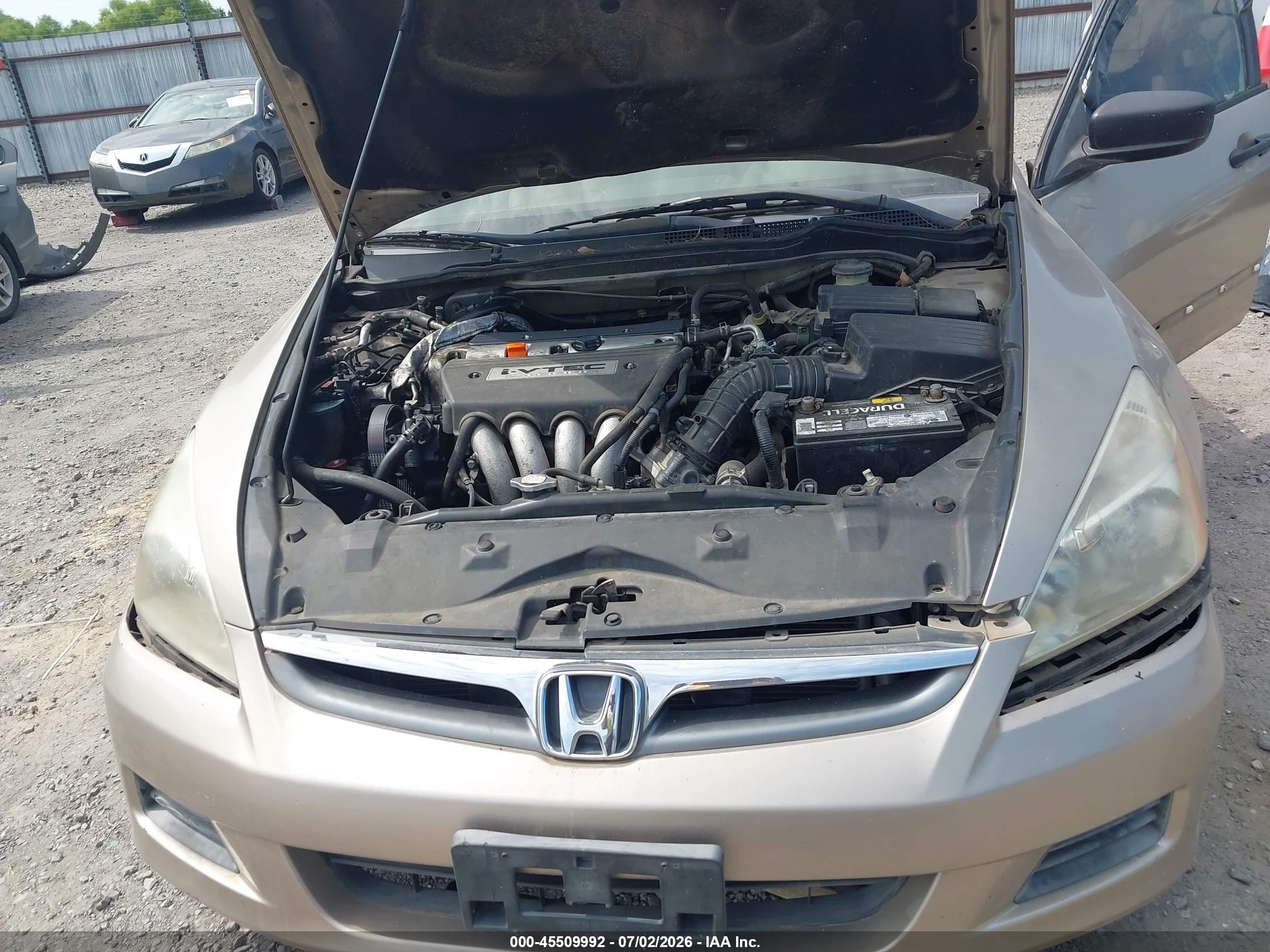 2006 Honda Accord 2.4 Vp Gold vin: JHMCM56156C000354