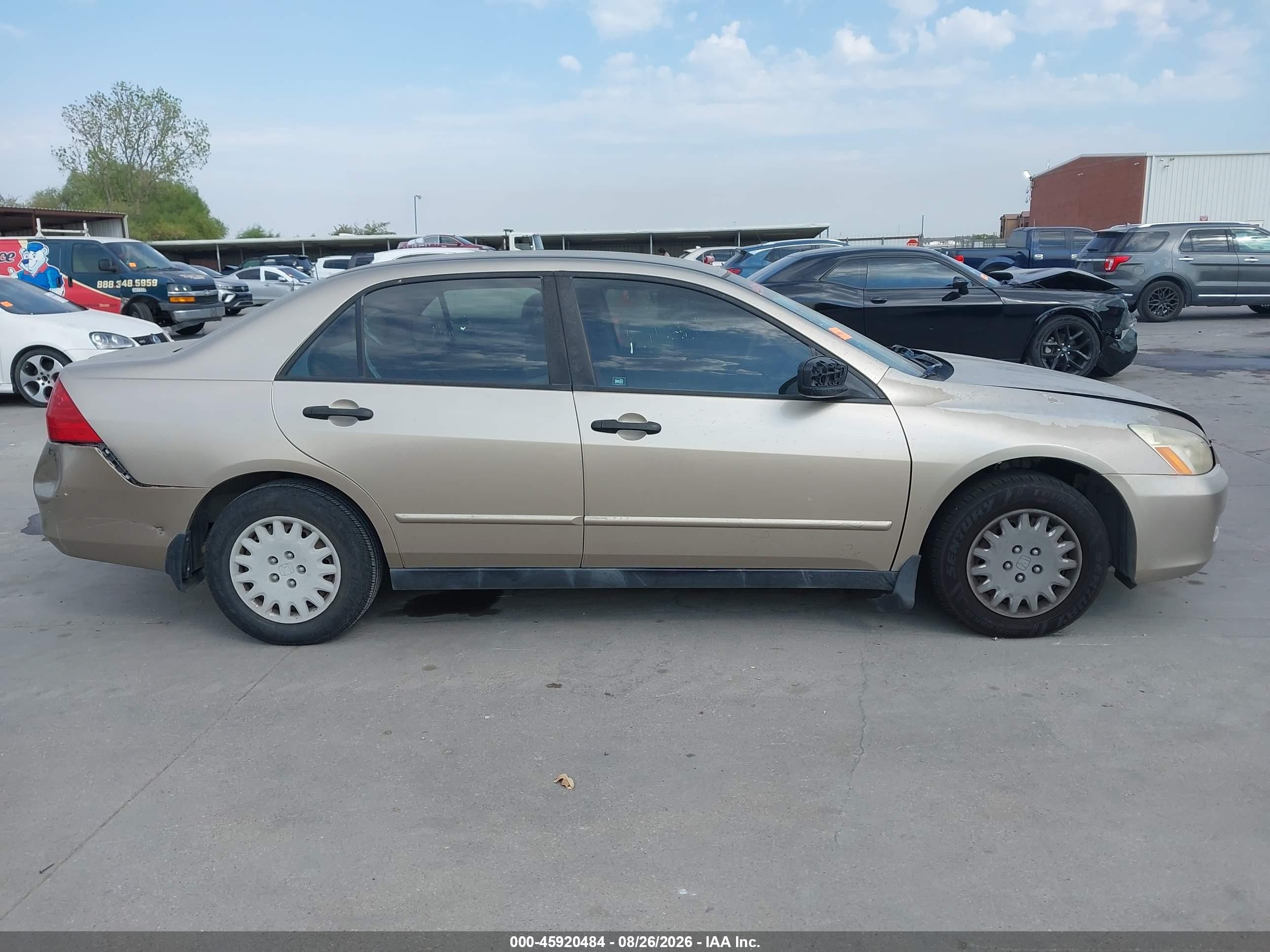 2007 Honda Accord 2.4 Vp Beige vin: JHMCM56157C009346