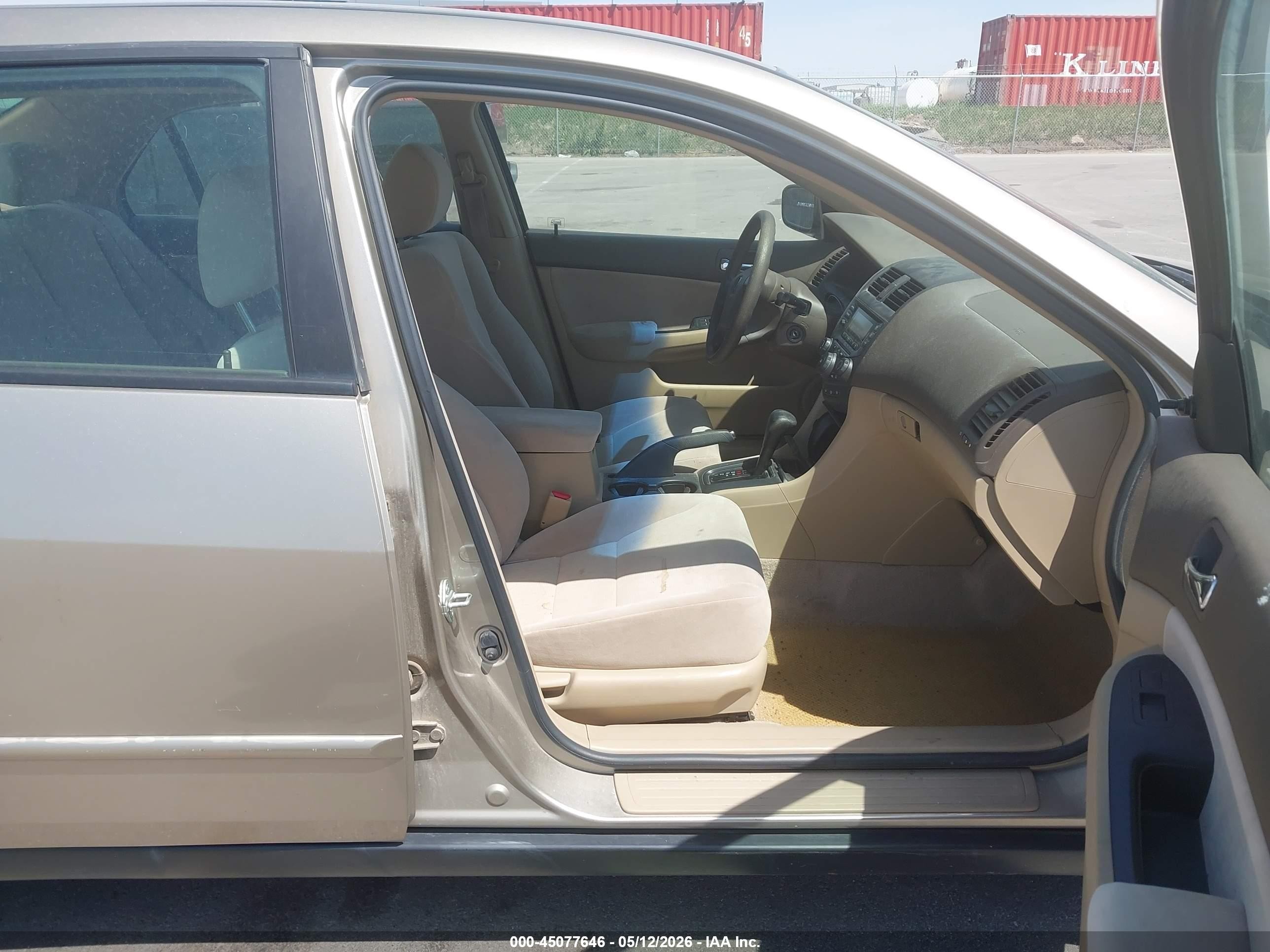 2003 Honda Accord 2.4 Dx Tan vin: JHMCM56163C079383