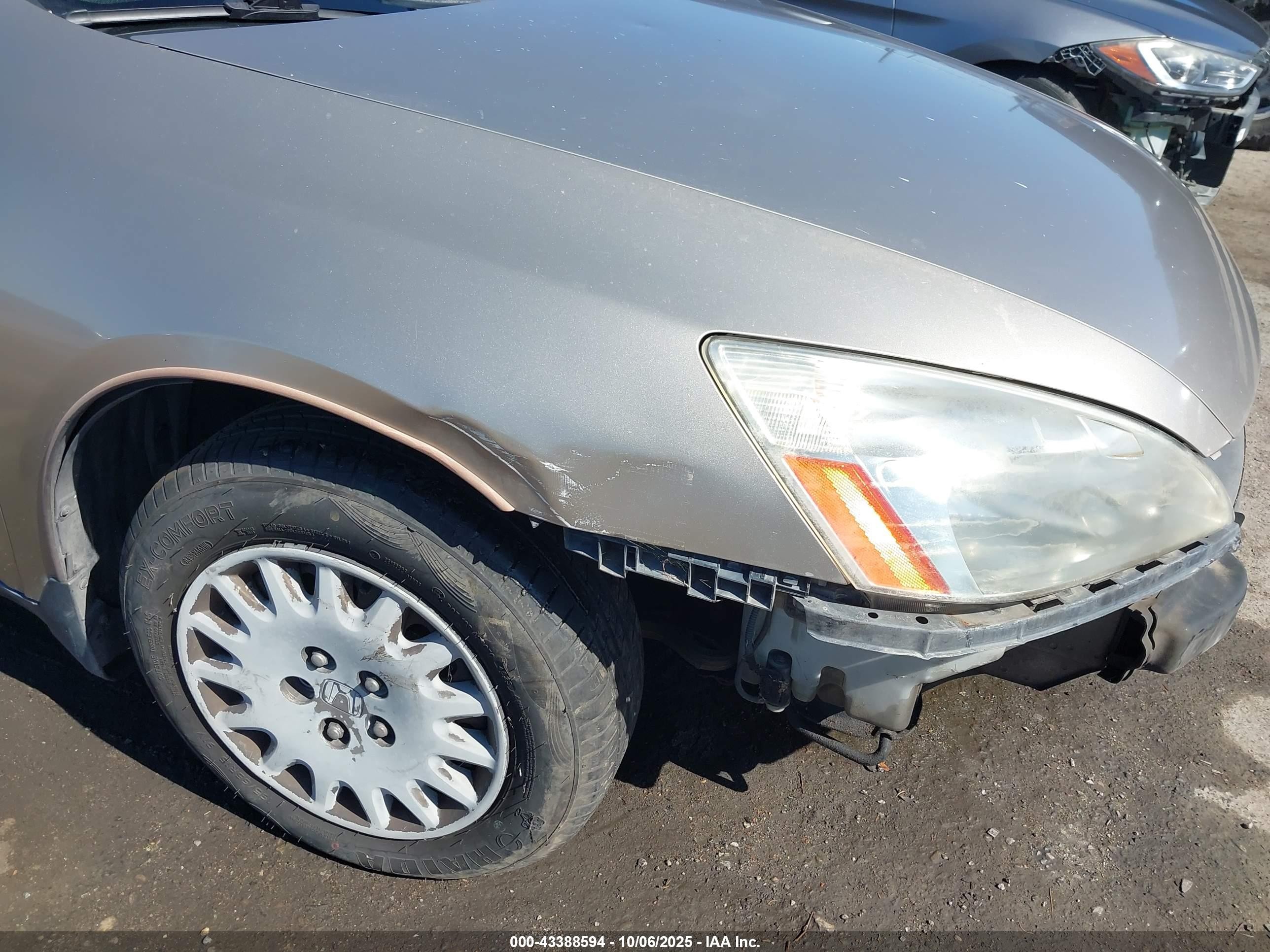 2007 Honda Accord 2.4 Vp Желто-коричневый vin: JHMCM56187C009793
