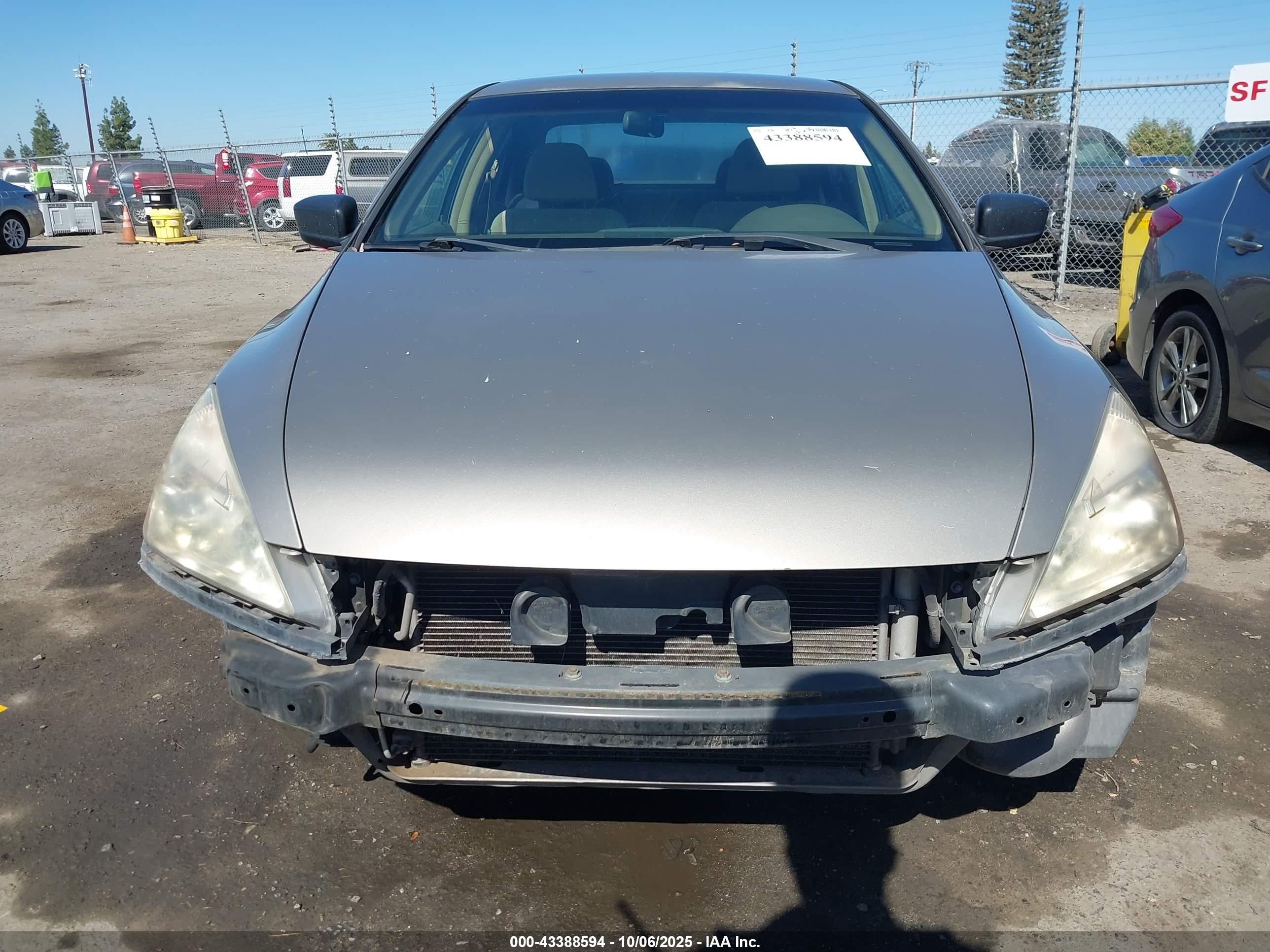 2007 Honda Accord 2.4 Vp Желто-коричневый vin: JHMCM56187C009793