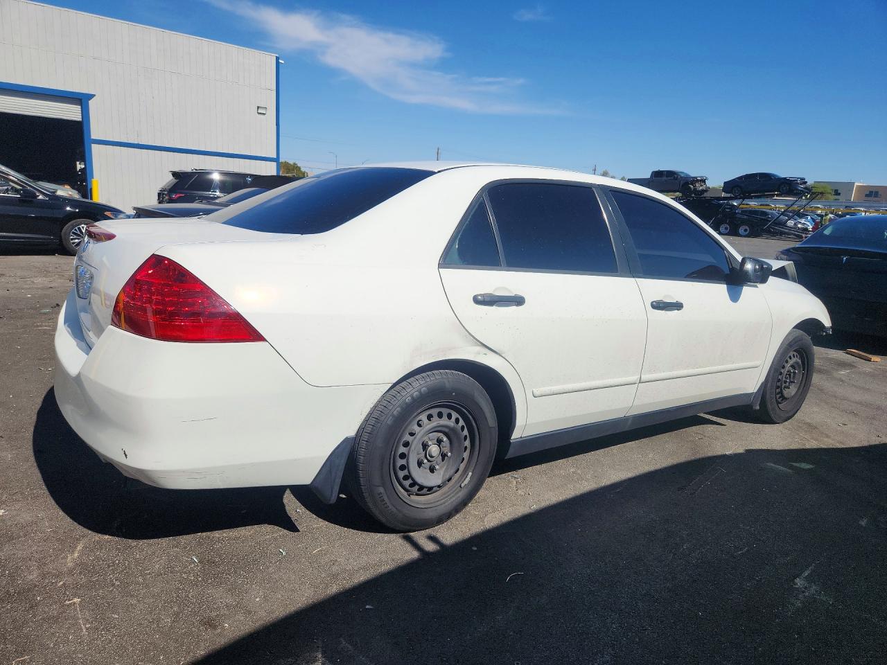 2007 Honda Accord Value White vin: JHMCM56197C014047