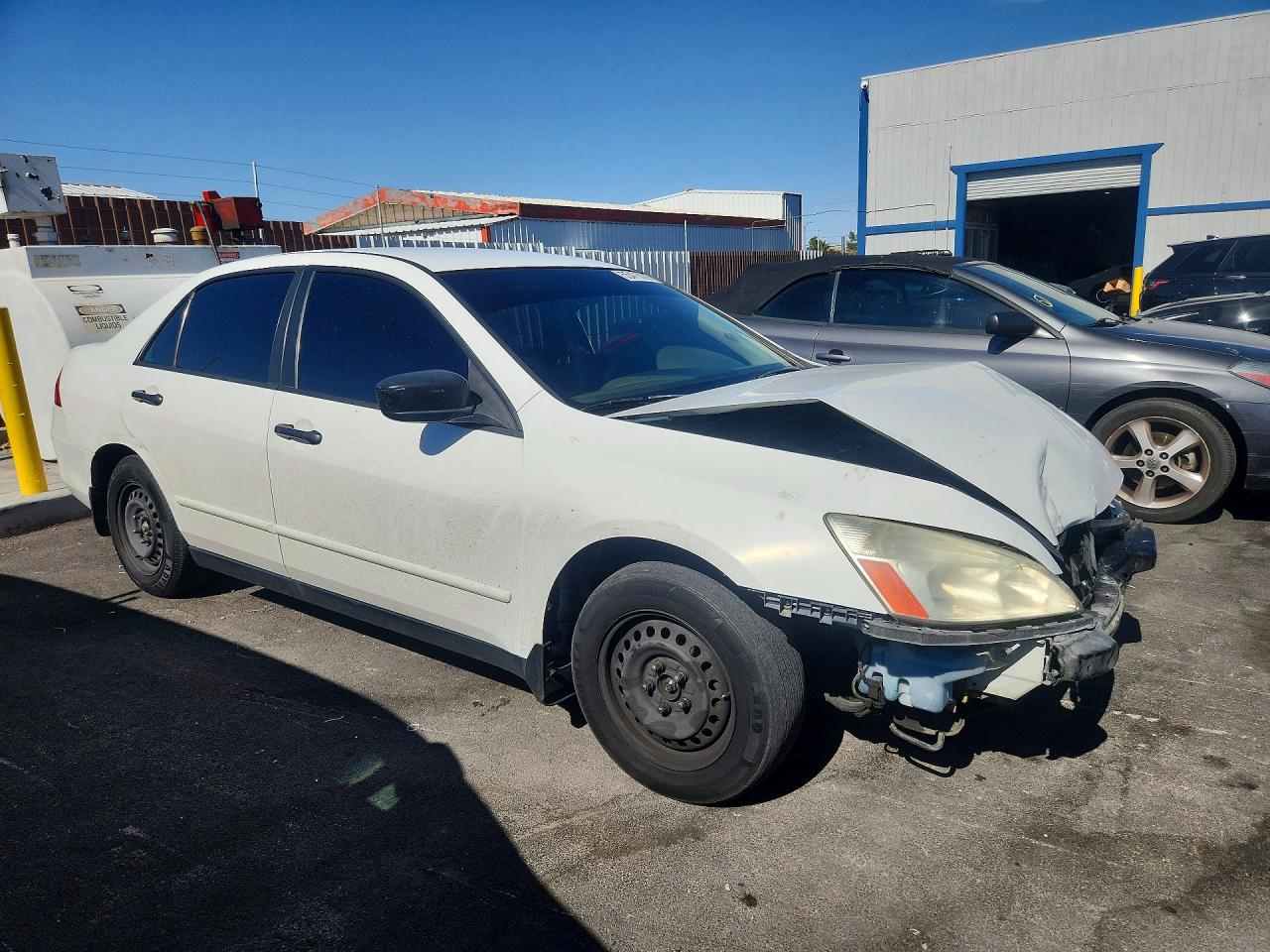 2007 Honda Accord Value White vin: JHMCM56197C014047