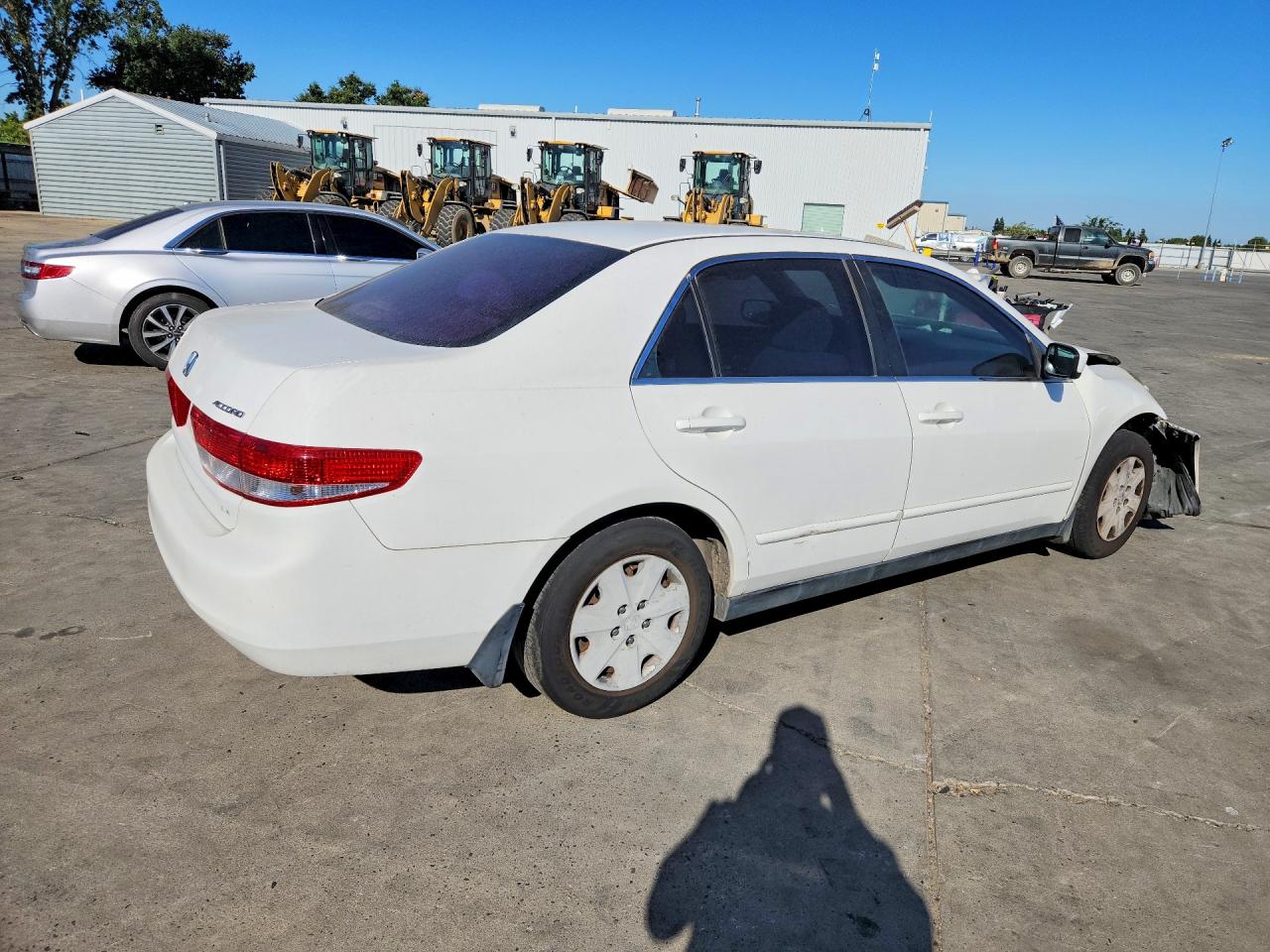 2003 Honda Accord Lx White vin: JHMCM56303C062466