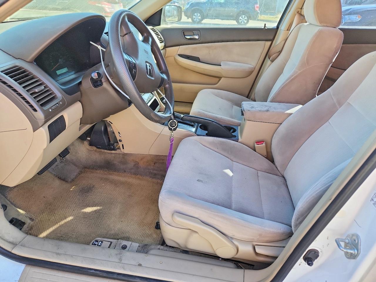 2003 Honda Accord Lx White vin: JHMCM56303C062466
