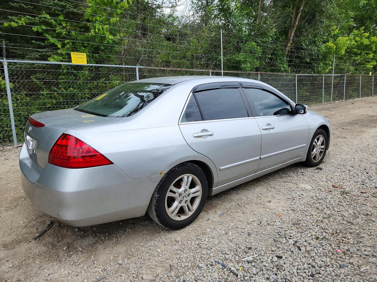 2007 Honda Accord Se Серебряный vin: JHMCM56307C013676