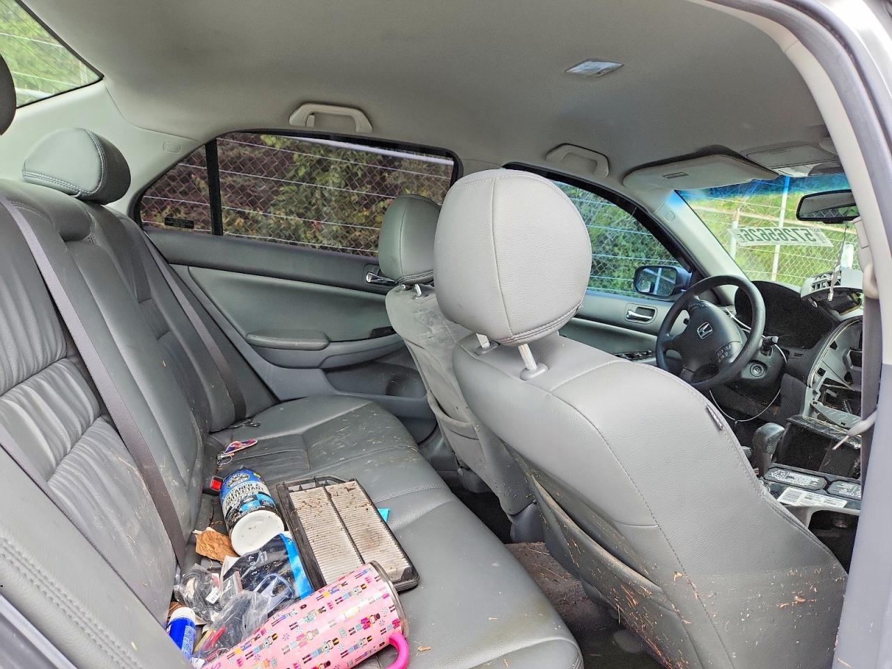 2007 Honda Accord Se Серебряный vin: JHMCM56307C013676