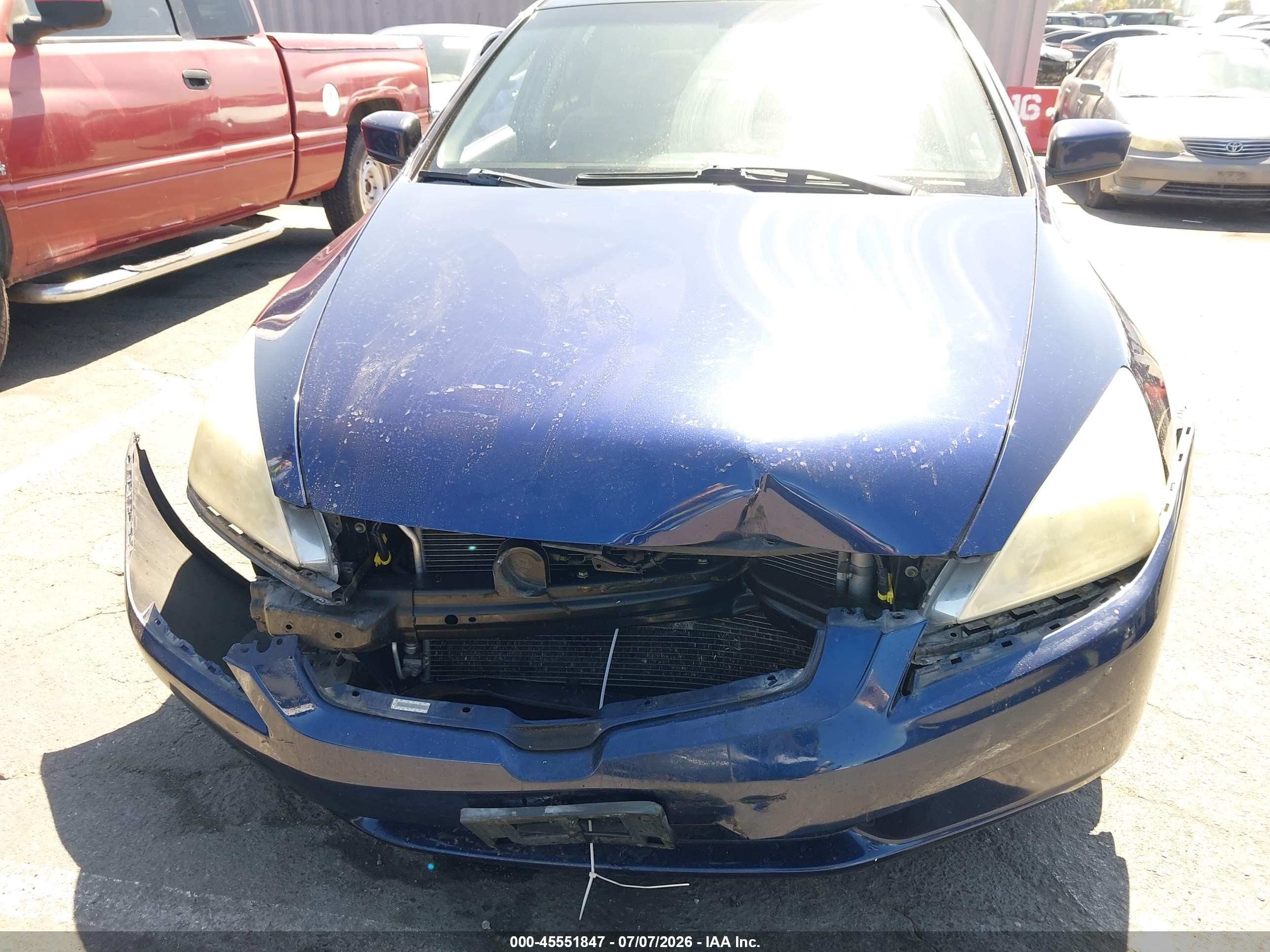 2003 Honda Accord Sdn Lx Blue vin: JHMCM56313C012739