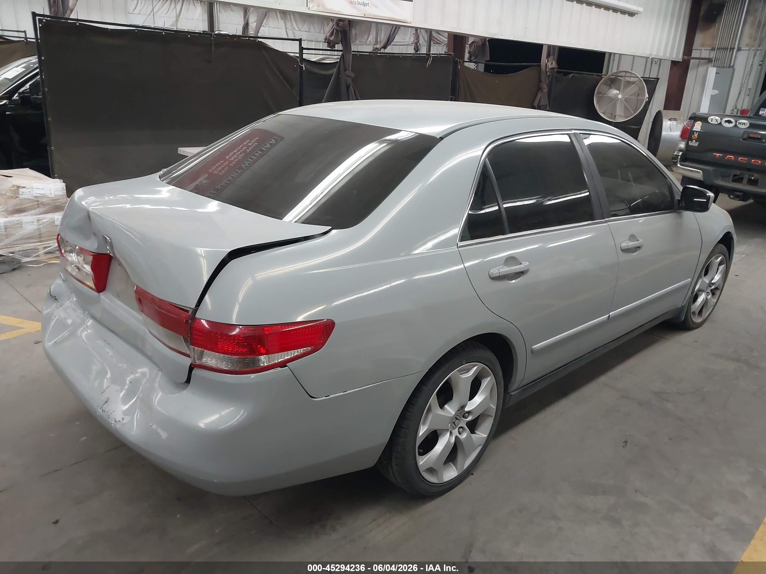 2004 Honda Accord 2.4 Lx Light Blue vin: JHMCM56314C016775