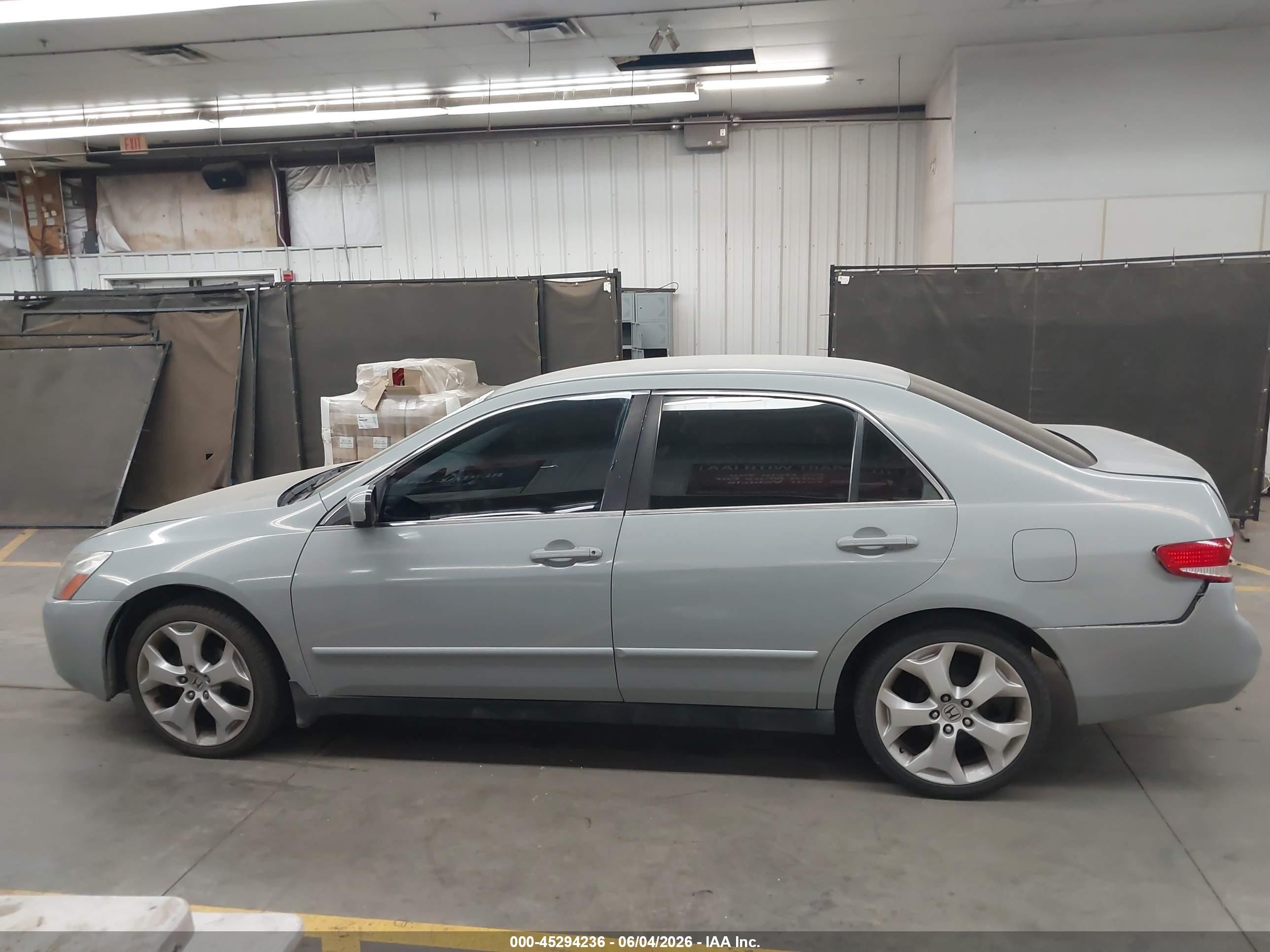 2004 Honda Accord 2.4 Lx Light Blue vin: JHMCM56314C016775