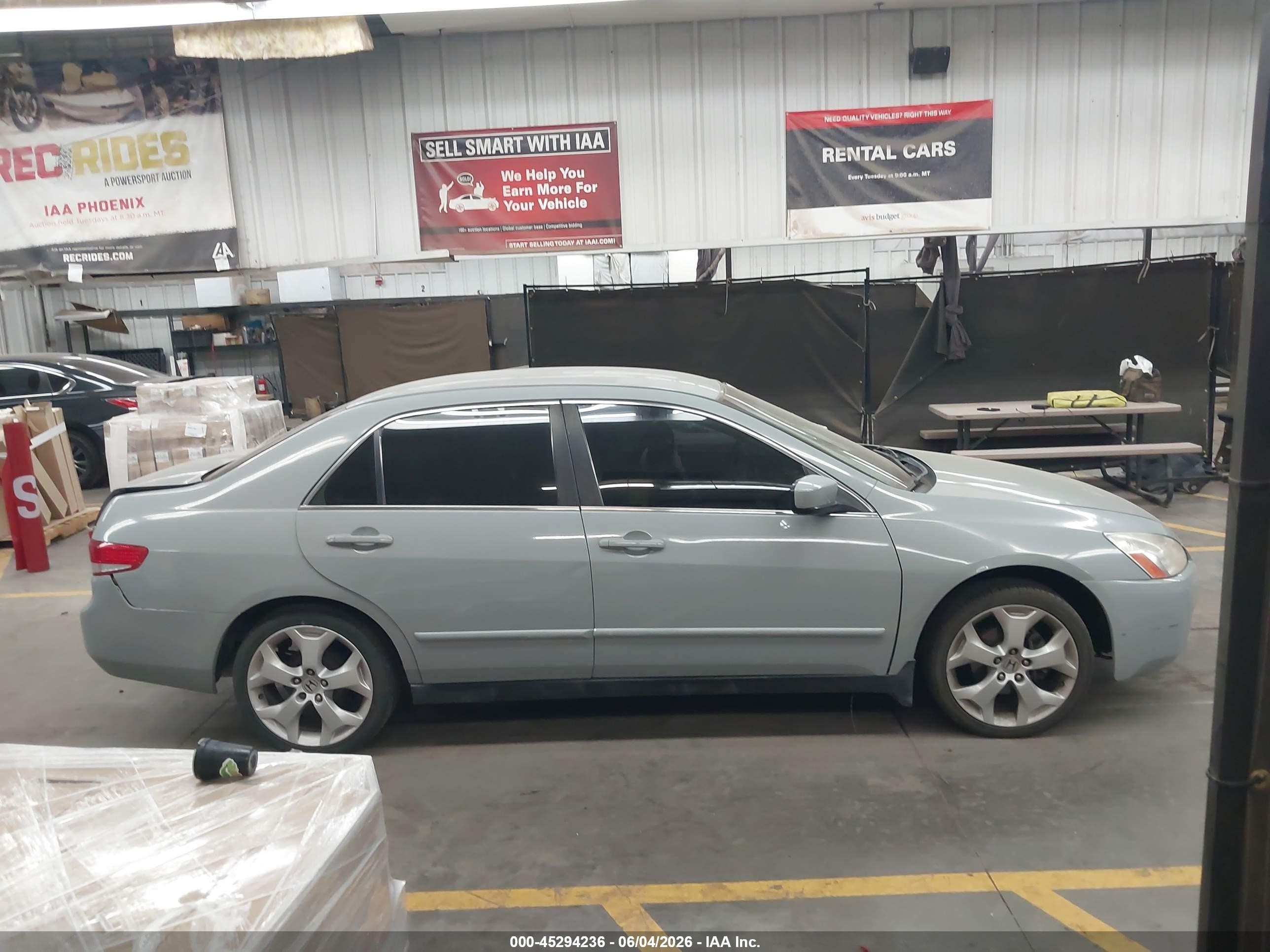 2004 Honda Accord 2.4 Lx Light Blue vin: JHMCM56314C016775