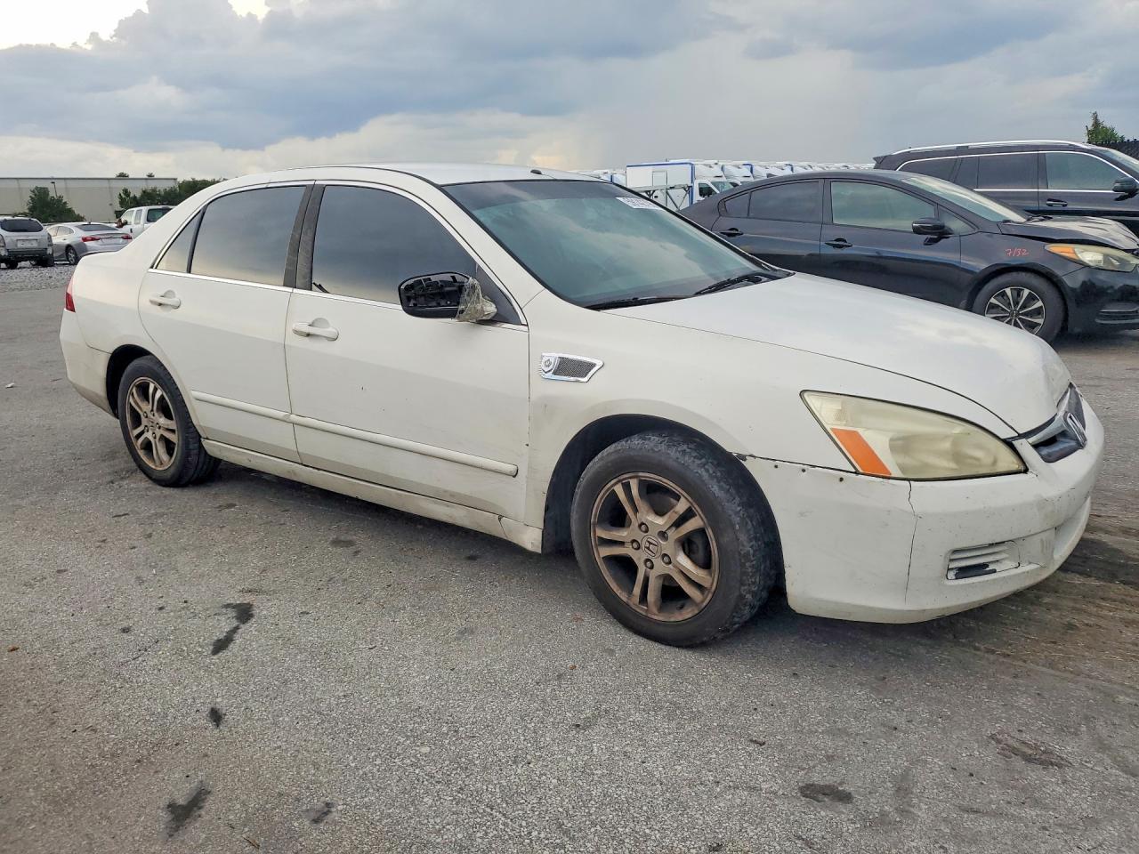 2007 Honda Accord Se White vin: JHMCM56317C009636