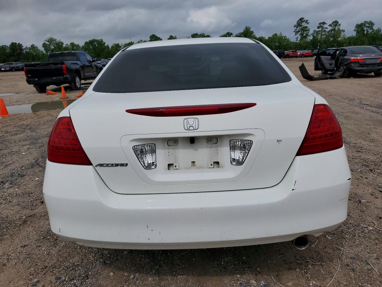 2007 Honda Accord Se Белый vin: JHMCM56317C021723