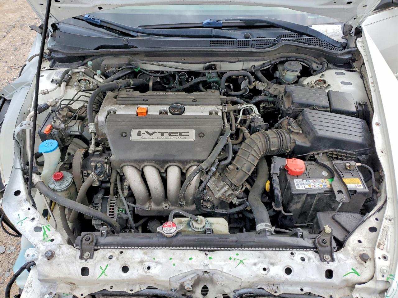 2007 Honda Accord Se Белый vin: JHMCM56317C021723