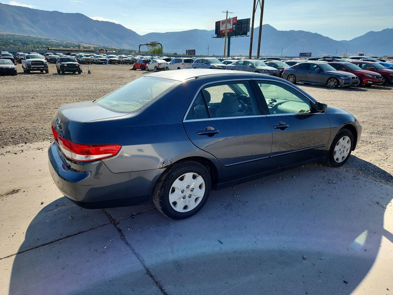 2003 Honda Accord Lx Серый vin: JHMCM56323C014158