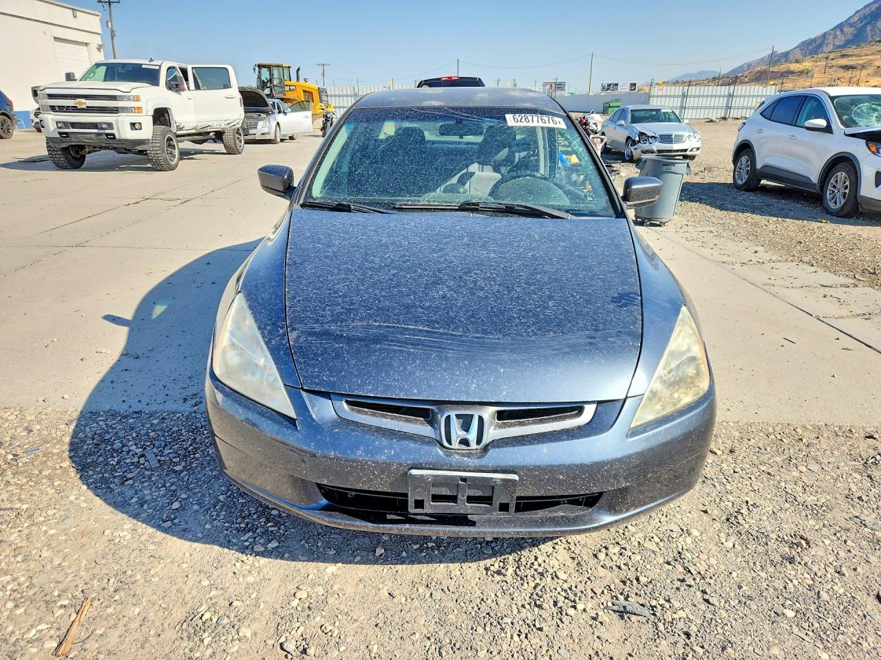 2003 Honda Accord Lx Серый vin: JHMCM56323C014158