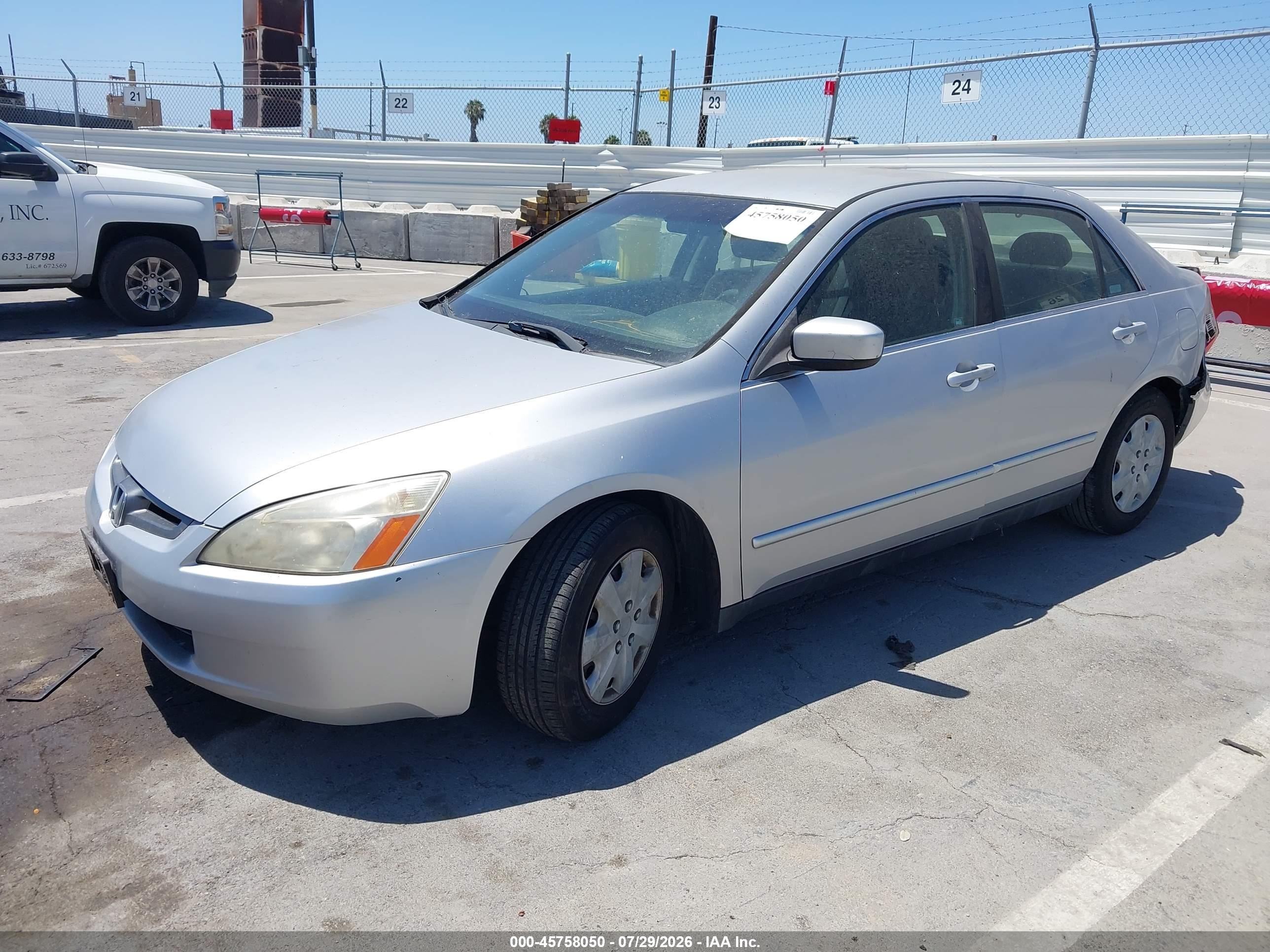 2003 Honda Accord Lx Silver vin: JHMCM56323C039125